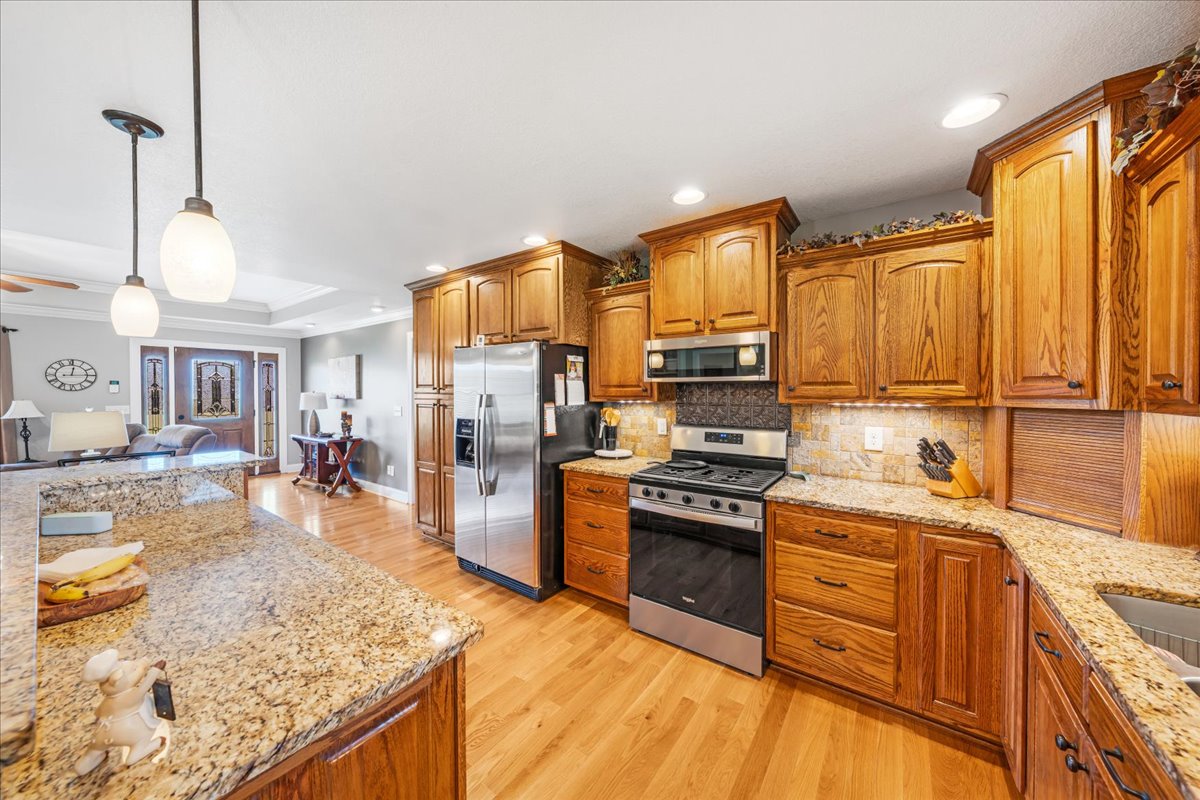 Winchester, Tennessee, 37398, United States, 4 Bedrooms Bedrooms, ,2 BathroomsBathrooms,Residential,For Sale,1921635