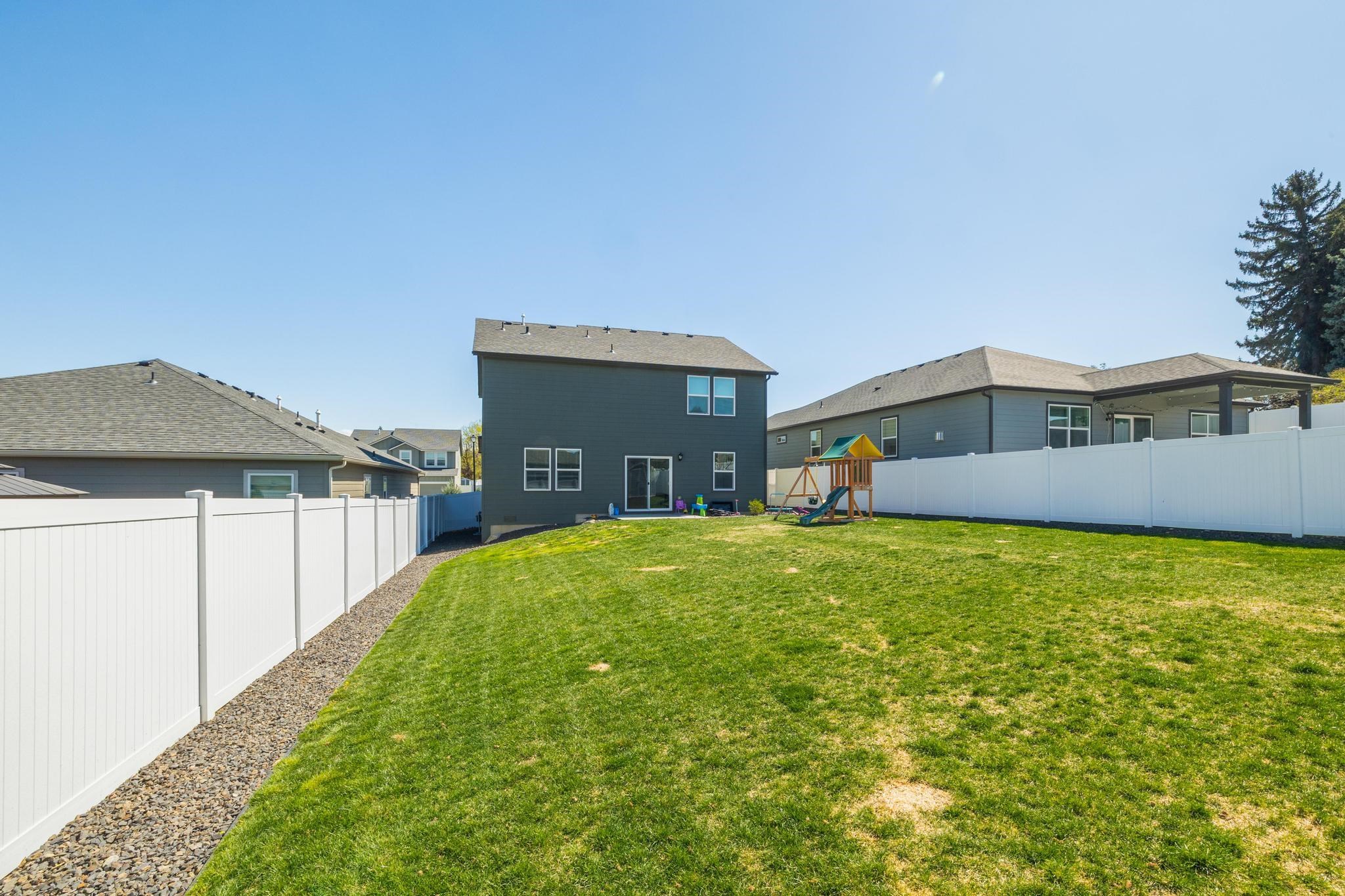 Spokane Valley, Washington, 99037, United States, 4 Bedrooms Bedrooms, ,3 BathroomsBathrooms,Residential,For Sale,1786142