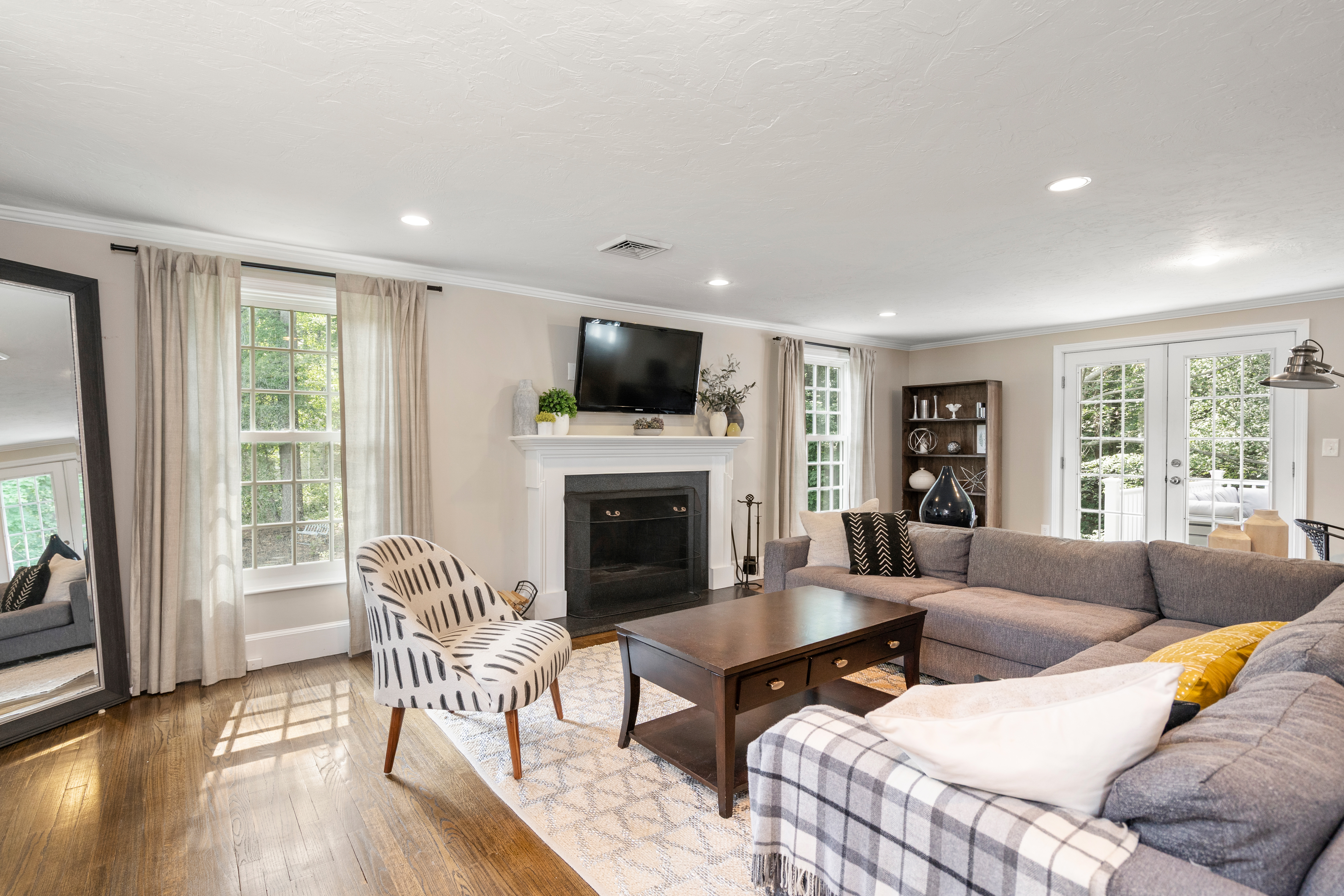  18 Hearthstone Cir, Wayland, MA, 01778 - 物件實景