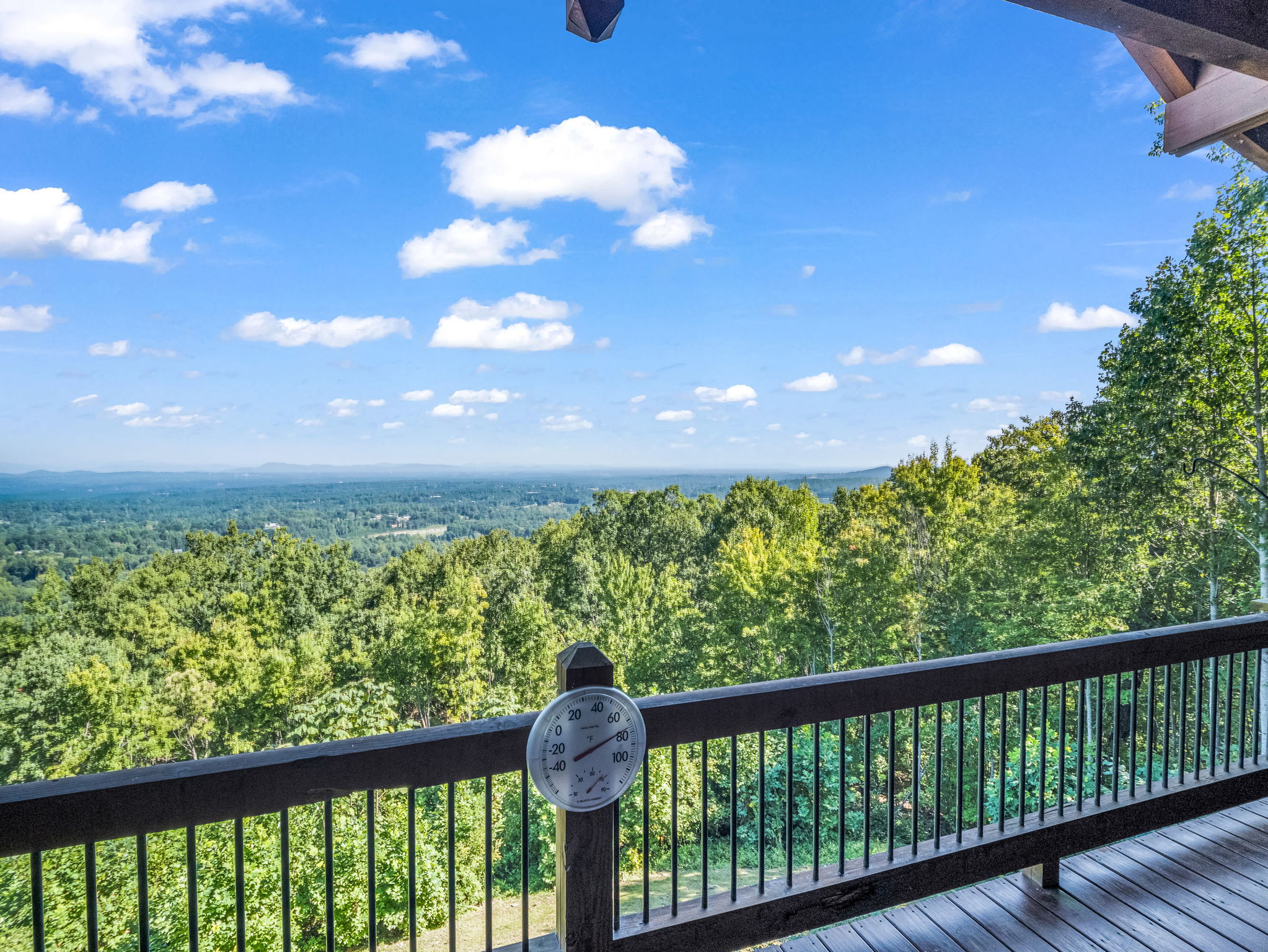  5409 Mineral Springs Mountain Avenue - 物件實景