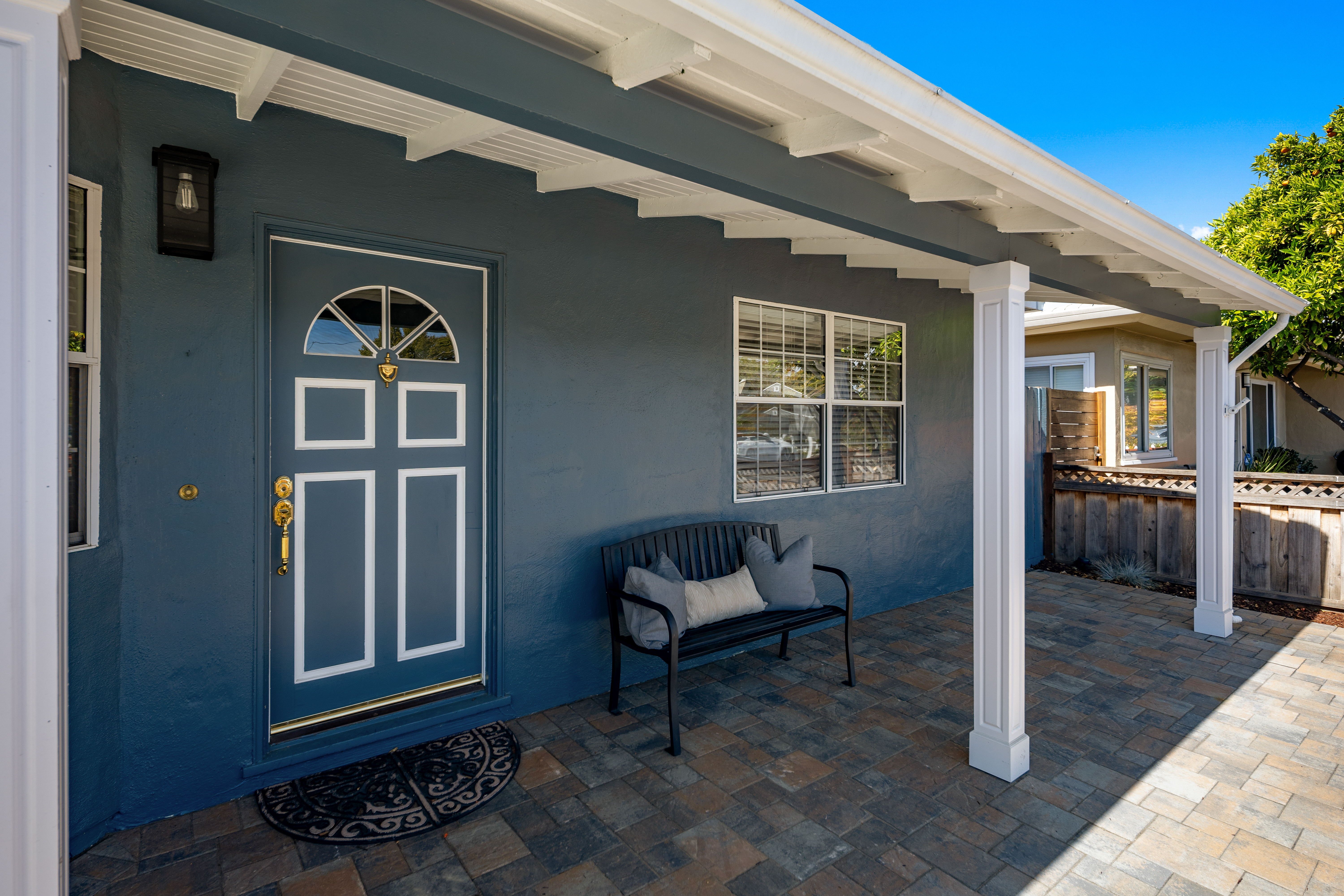  Single-Level Home in Desirable San Mateo Village - 物件實景