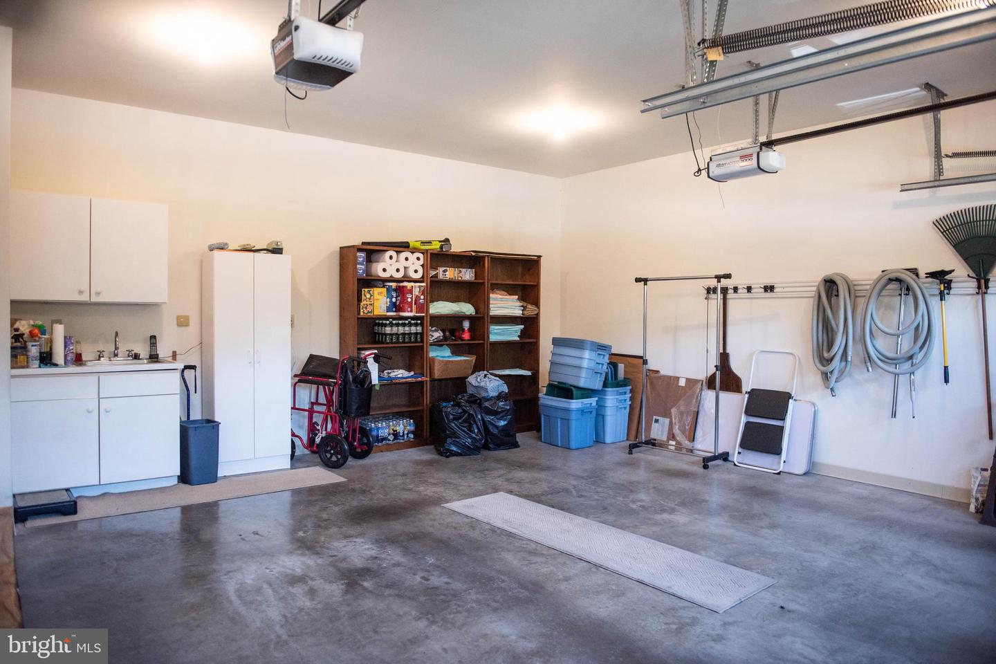 Hershey, Pennsylvania, 17033, United States, 2 Bedrooms Bedrooms, ,3 BathroomsBathrooms,Residential,For Sale,1933018