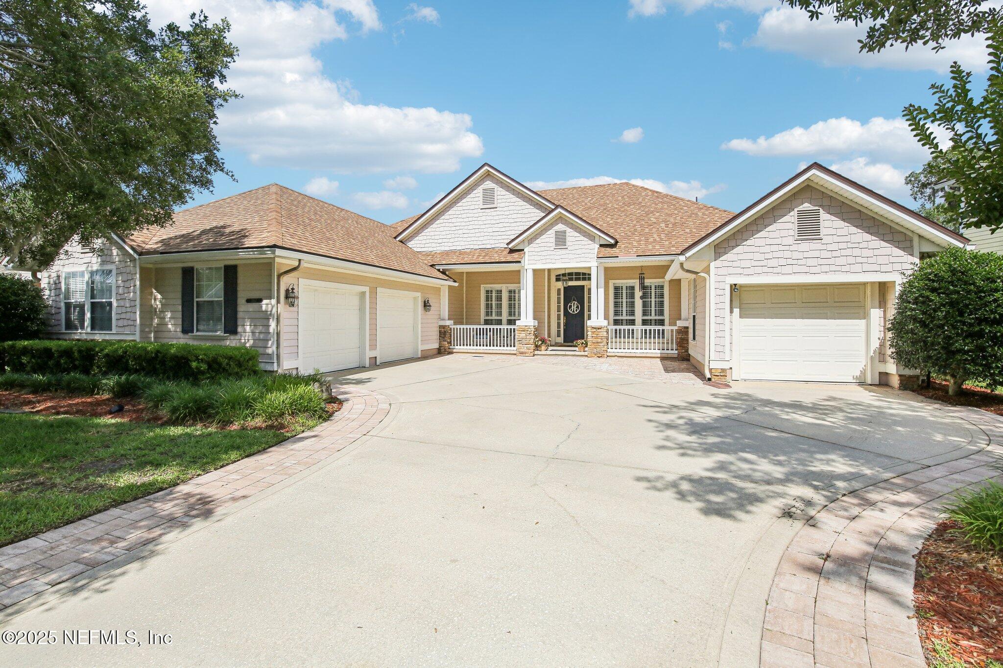 Middleburg, Florida, 32068, United States, 5 Bedrooms Bedrooms, ,4 BathroomsBathrooms,Residential,For Sale,1826472