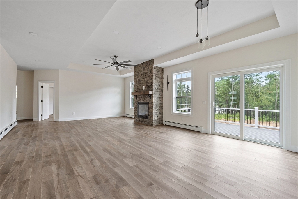 Phillipston, Massachusetts, 01331, United States, 3 Bedrooms Bedrooms, ,2 BathroomsBathrooms,Residential,For Sale,1901312