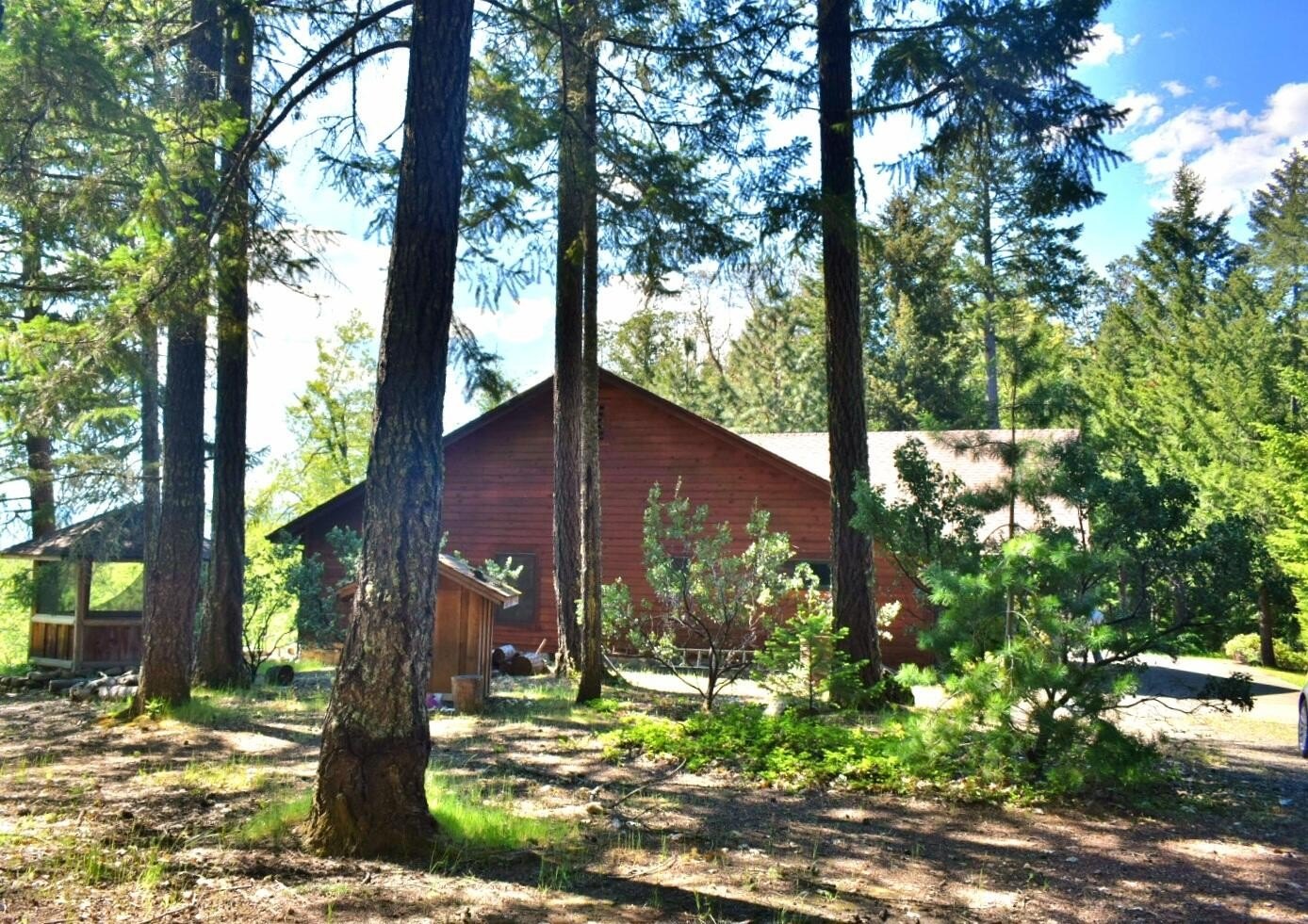 Cave Junction, Oregon, 97523, United States, 3 Bedrooms Bedrooms, ,3 BathroomsBathrooms,Residential,For Sale,1975674