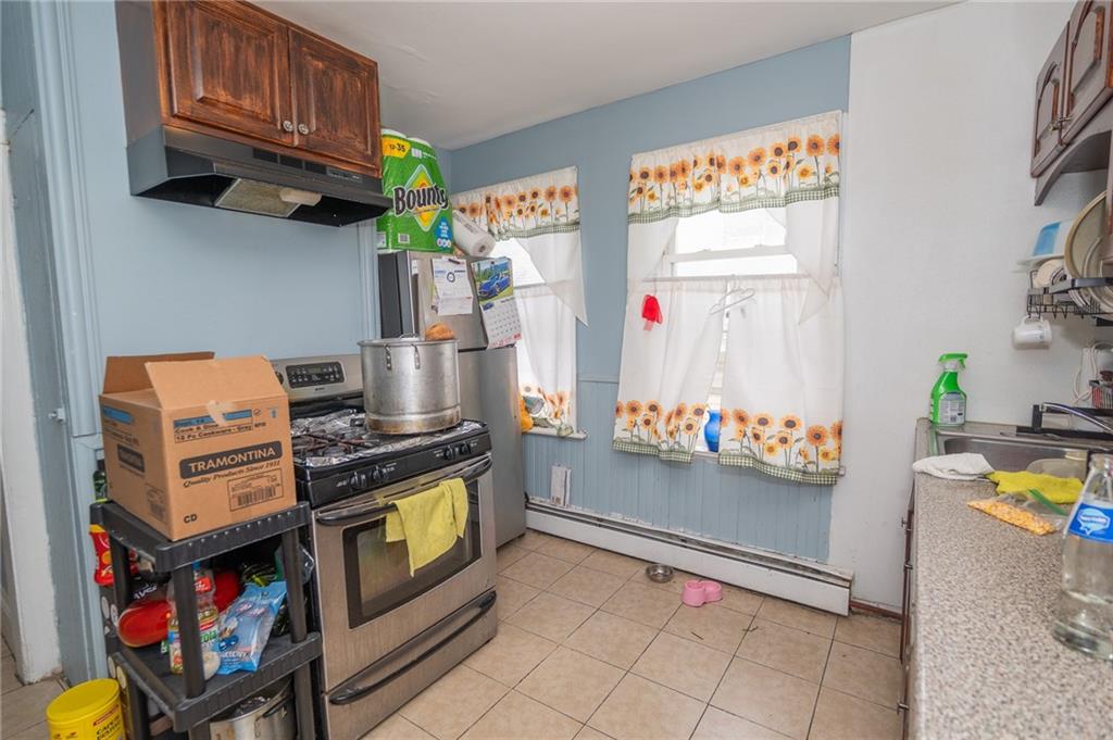 Providence, Rhode Island, 02907, United States, 9 Bedrooms Bedrooms, ,3 BathroomsBathrooms,Residential,For Sale,1931213