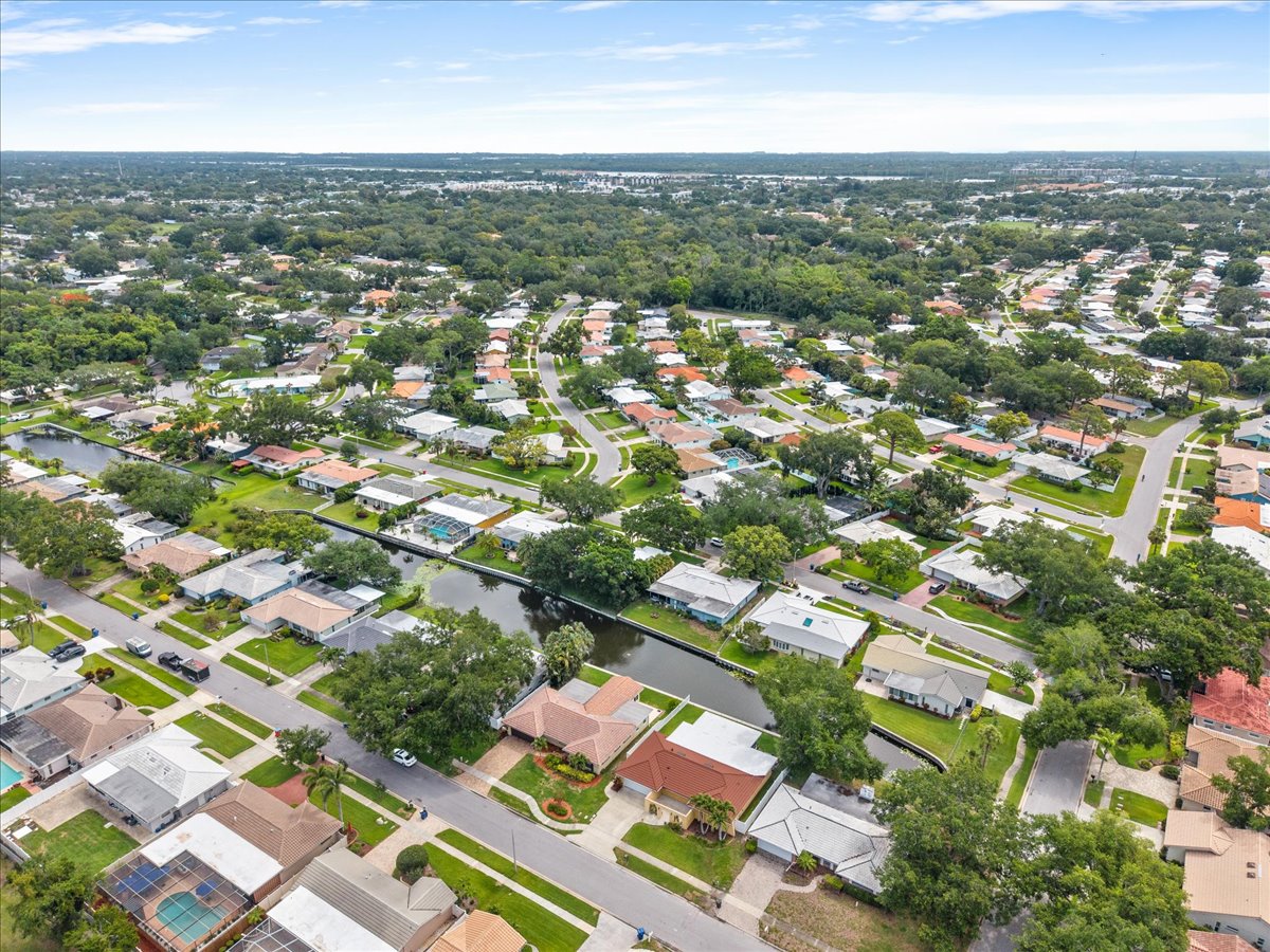 Seminole, Florida, 33772, United States, 3 Bedrooms Bedrooms, ,2 BathroomsBathrooms,Residential,For Sale,2048345