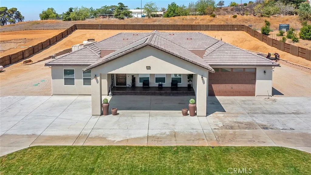 Cherry Valley, California, 92223, United States, 4 Bedrooms Bedrooms, ,3 BathroomsBathrooms,Residential,For Sale,1983713