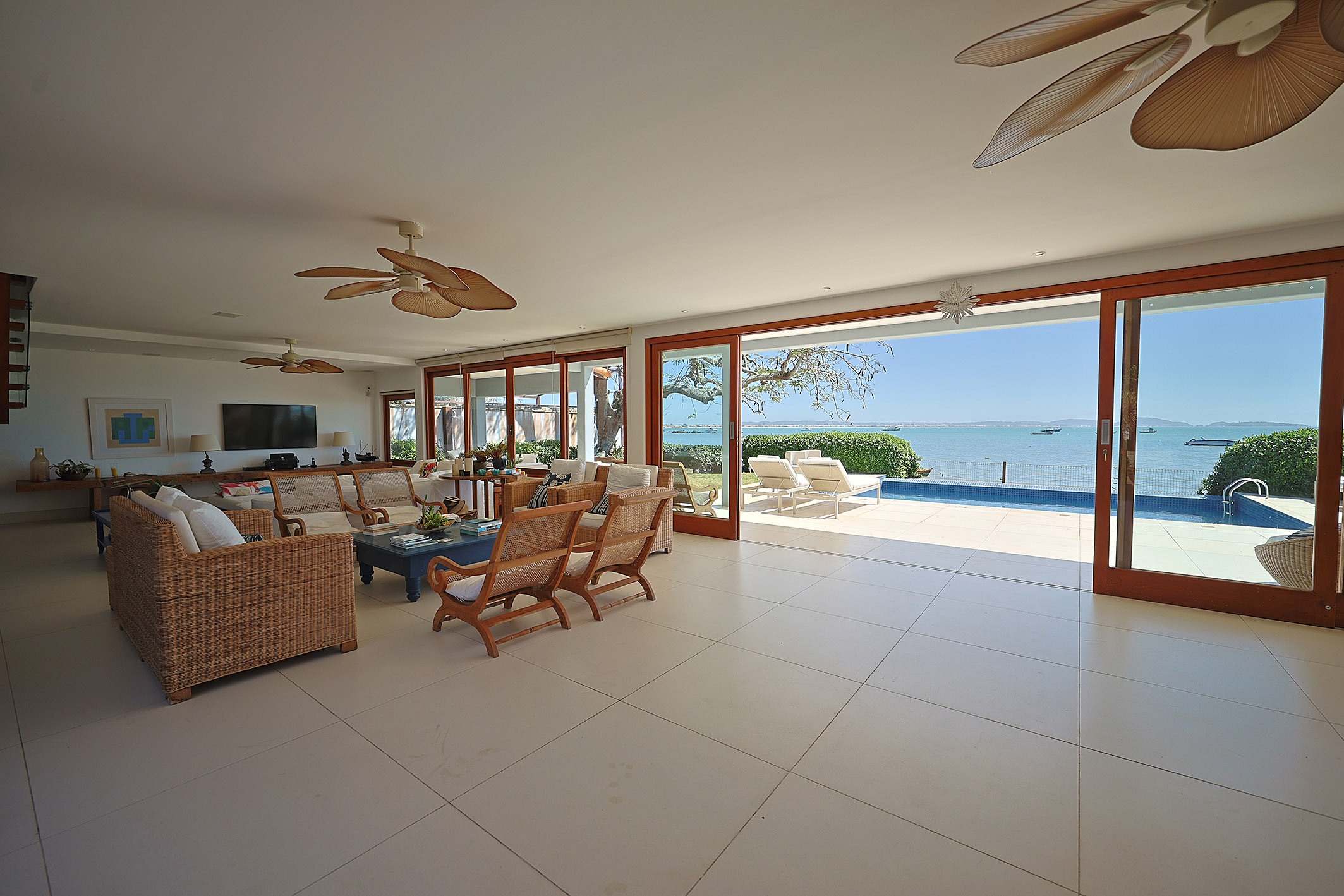  Beachfront House with Six Suites and Sunset Views in Manguinhos, Búzios - 物件實景