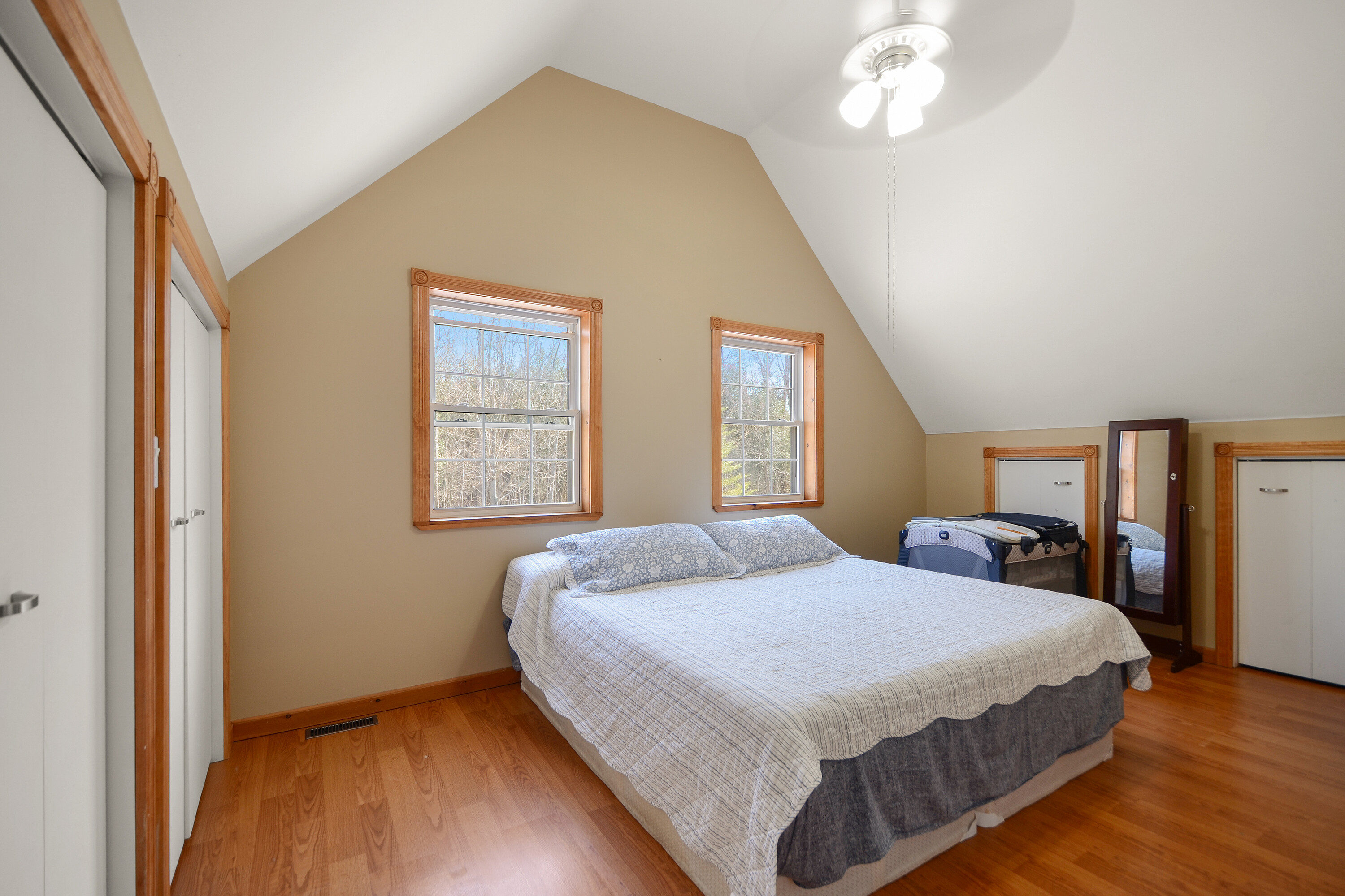  93 Pristine Acres of Privacy - 物件實景