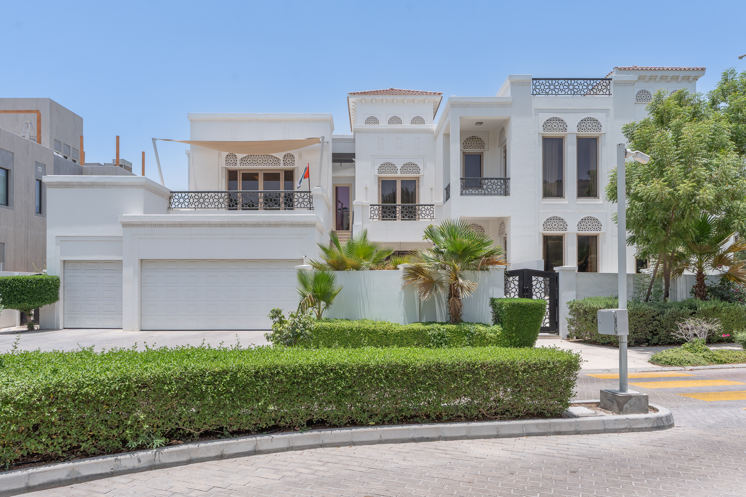  Opulent Corner Villa in Al Barari - 物件實景