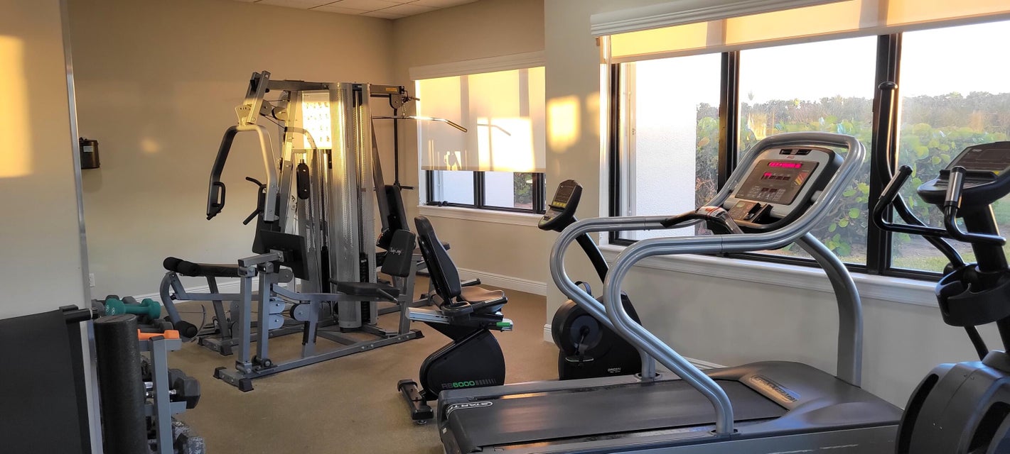 Jensen Beach, Florida, 34957, United States, 2 Bedrooms Bedrooms, ,2 BathroomsBathrooms,Residential,For Sale,1974011