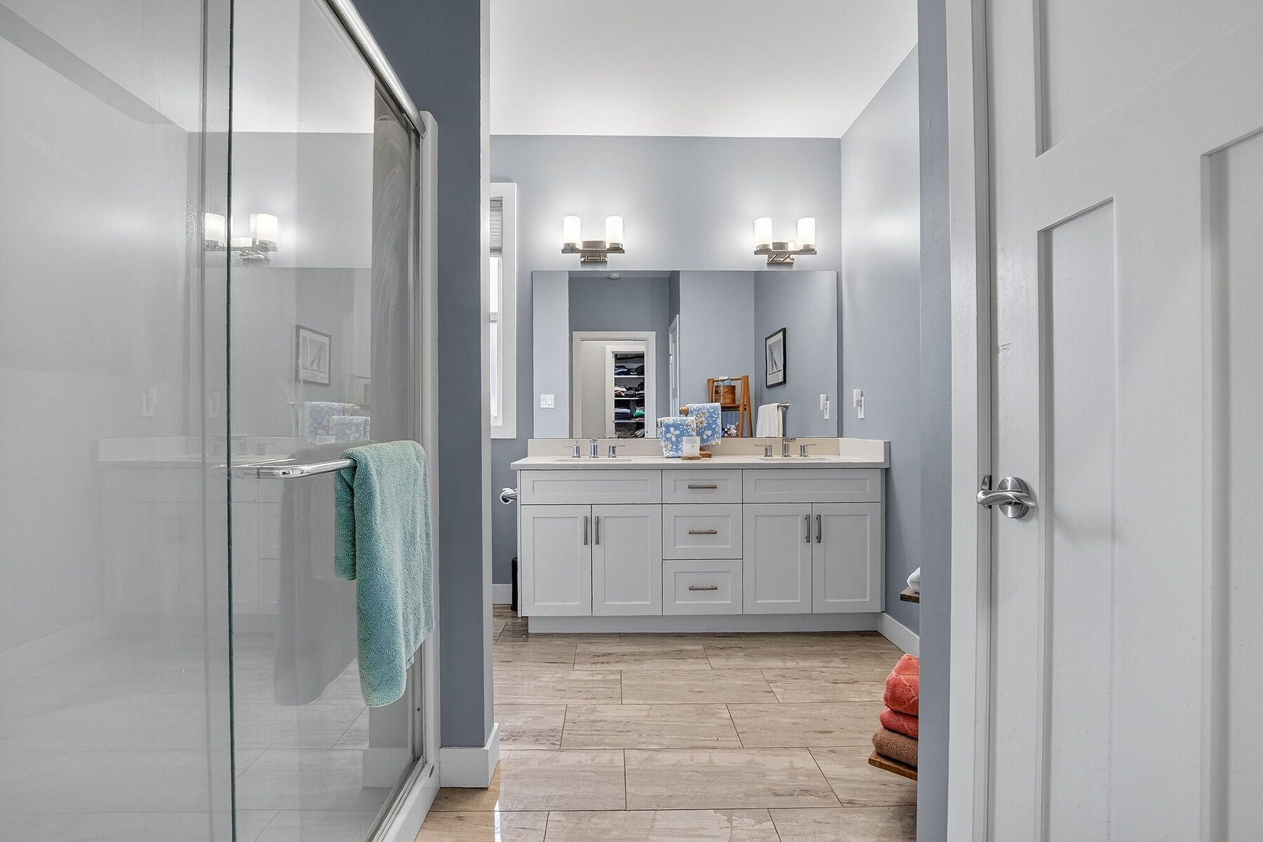  Woodland Shores - 物件實景