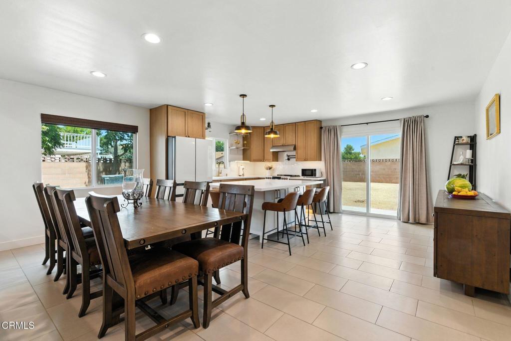 Lancaster, California, 93535, United States, 5 Bedrooms Bedrooms, ,3 BathroomsBathrooms,Residential,For Sale,1988272