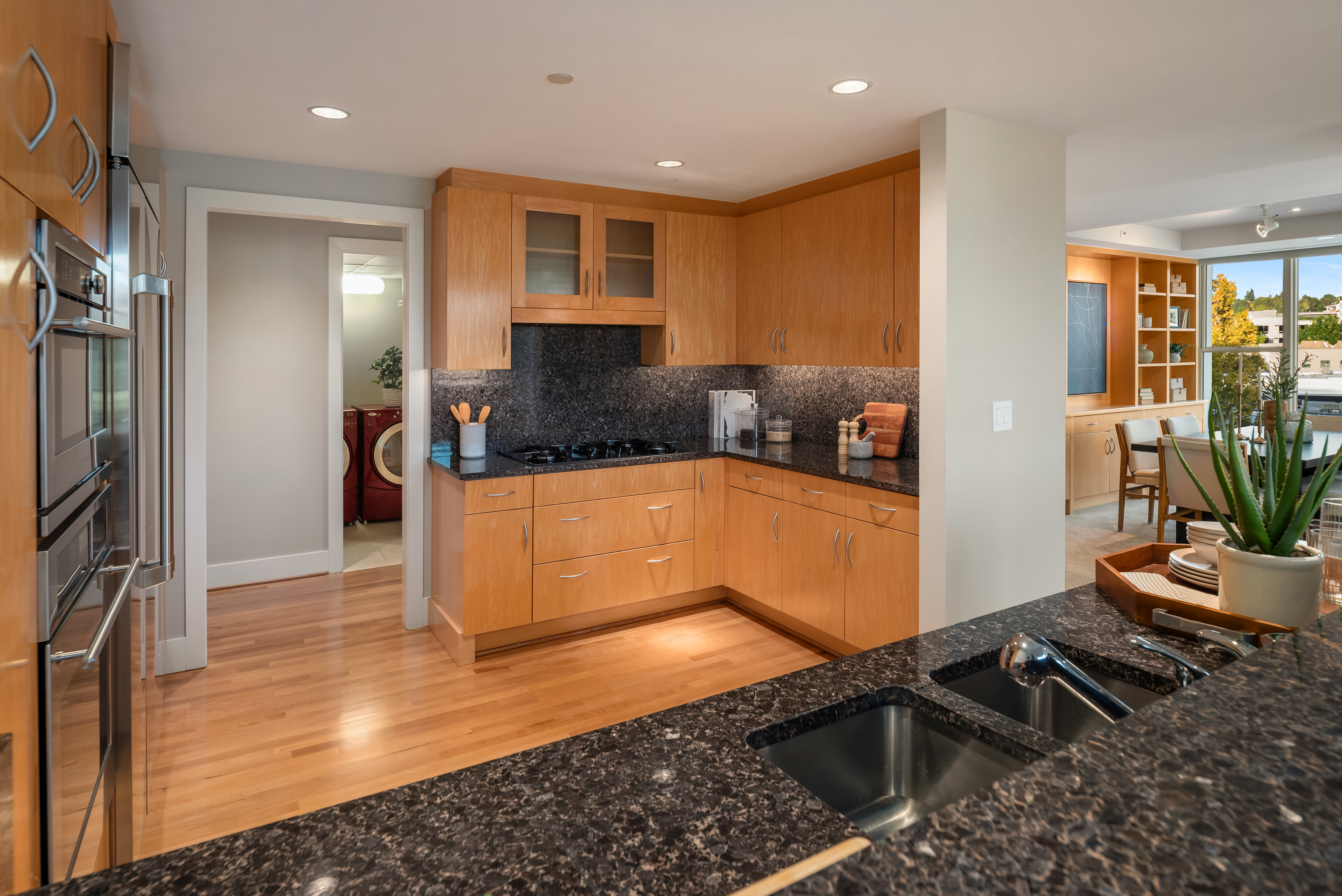  136 Central Wy Unit #304, Kirkland, WA 98033 - 物件實景