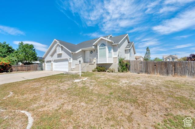 WEST VALLEY CITY, Utah, 84119, United States, 5 Bedrooms Bedrooms, ,3 BathroomsBathrooms,Residential,For Sale,1930184