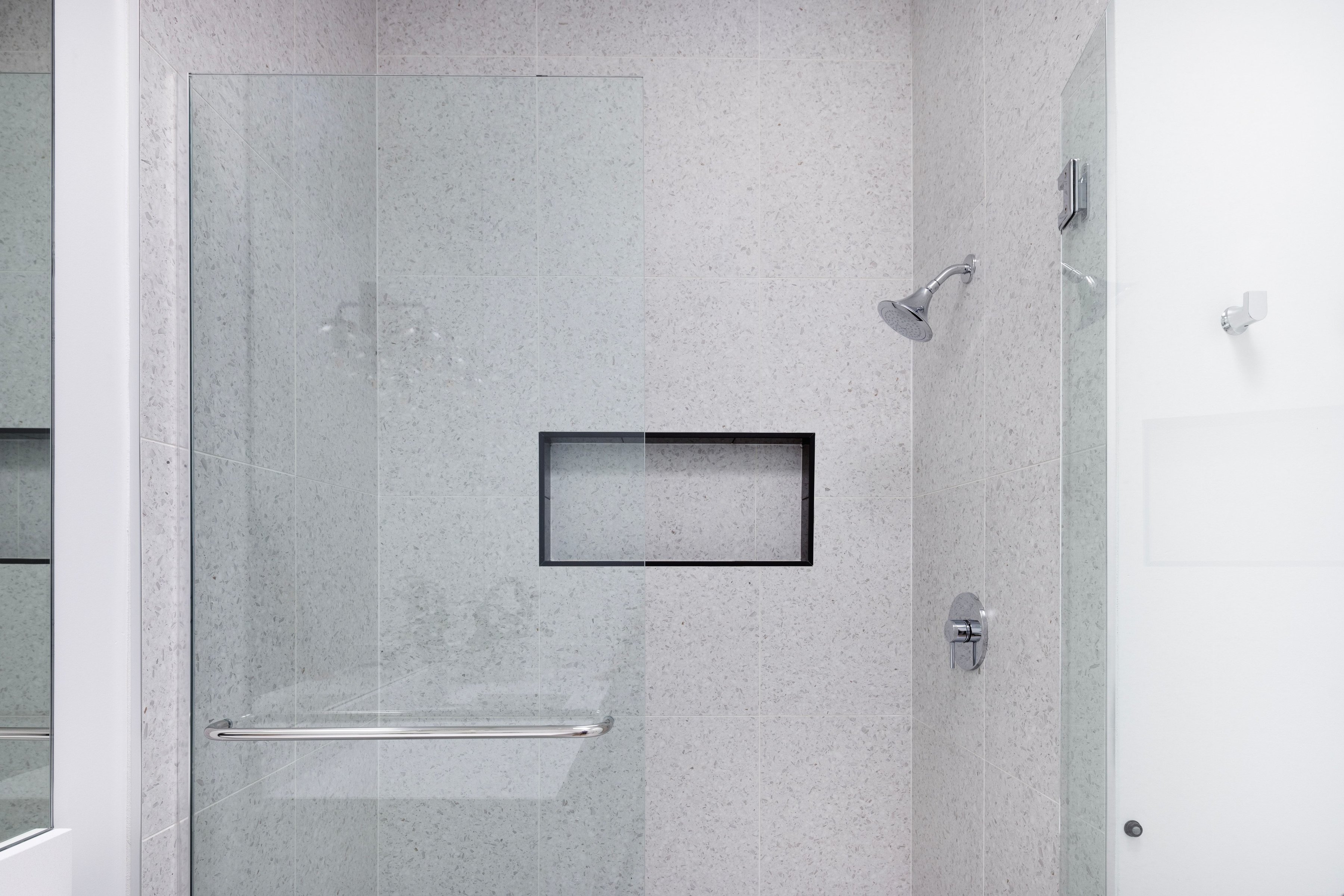  Private Modern Sanctuary Steps from Tamarisk Country Club - 物件實景