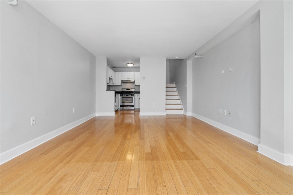 Boston, Massachusetts, 02129, United States, 1 Bedroom Bedrooms, ,1 BathroomBathrooms,Residential,For Sale,1968966