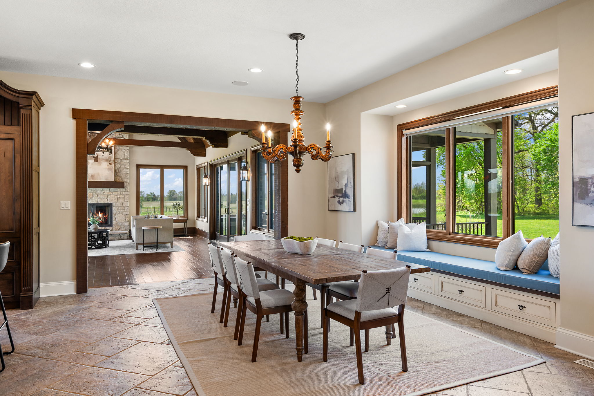  77+ Acre Estate Offering a Blend of Open Ground and Wooded Surroundings - 物件實景