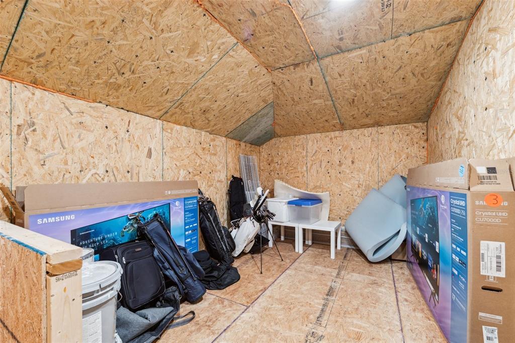 Brooksville, Florida, 34601, United States, 2 Bedrooms Bedrooms, ,3 BathroomsBathrooms,Residential,For Sale,1975106