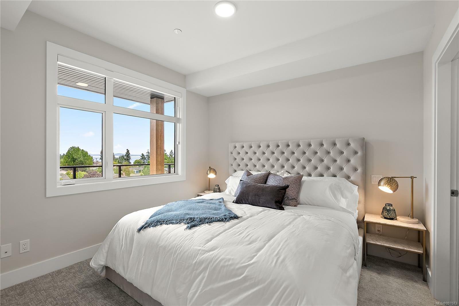 CENTRAL SAANICH, British Columbia, V8M 0B9, CA, 2 Bedrooms Bedrooms, ,Residential,For Sale,1876332