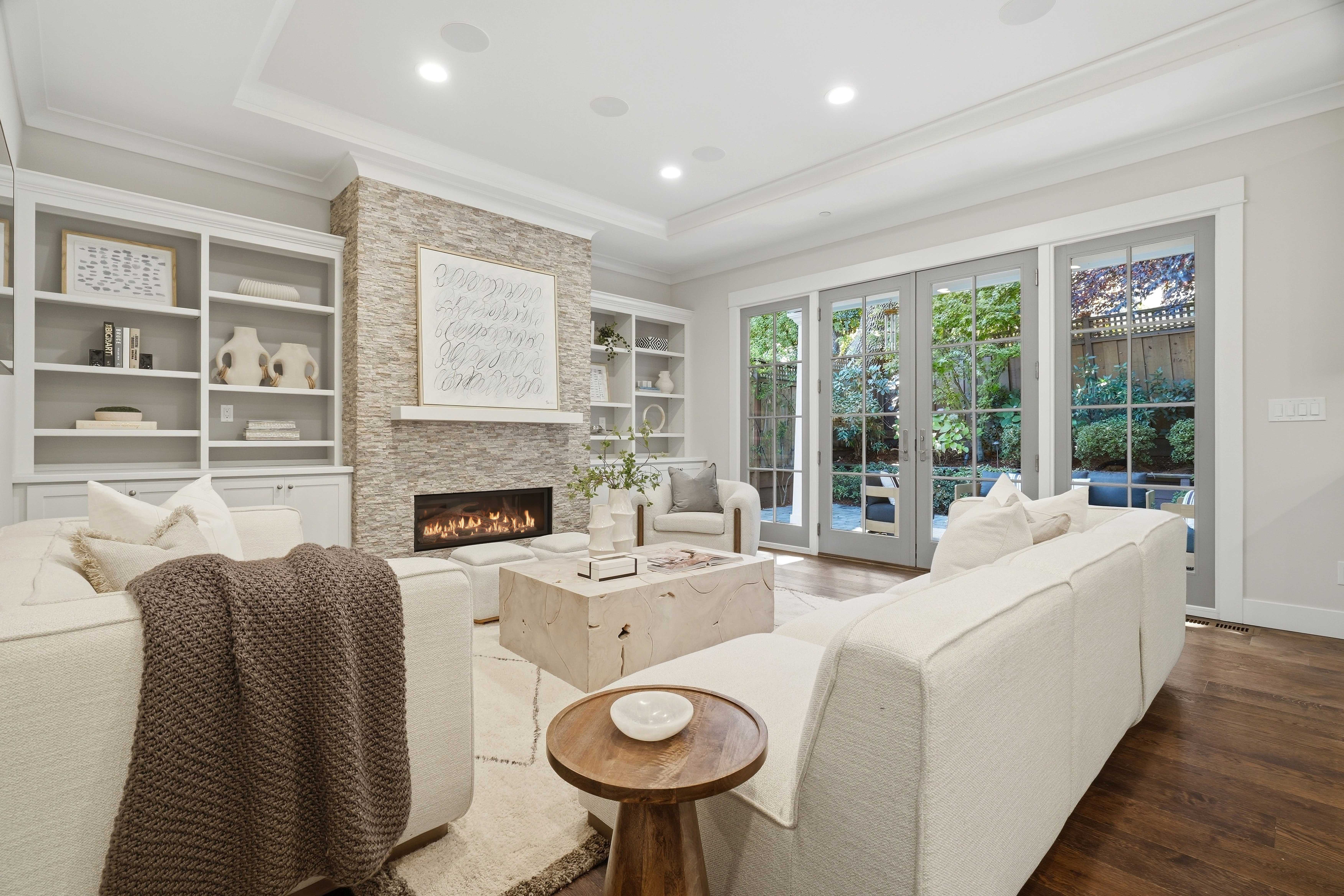  Turnkey Luxury and Premier Location in Beverly Terrace - 物件實景