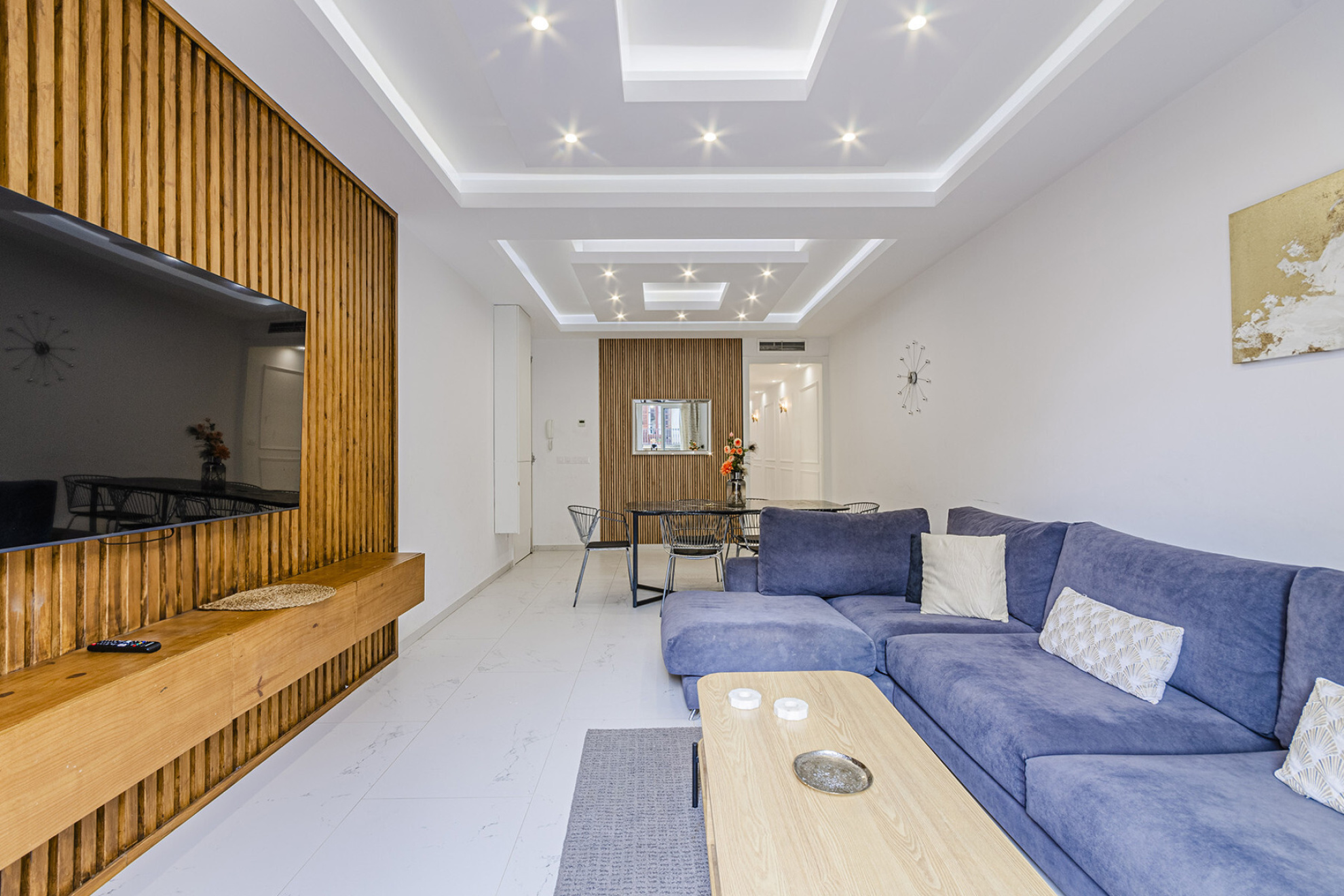  Renovated Apartment on a Pedestrian Street in the Heart of the City - 物件實景