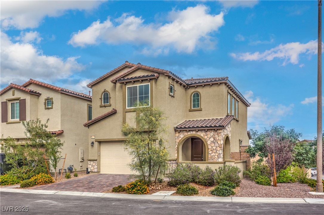 Las Vegas, Nevada, 89166, United States, 3 Bedrooms Bedrooms, ,3 BathroomsBathrooms,Residential,For Sale,1966892