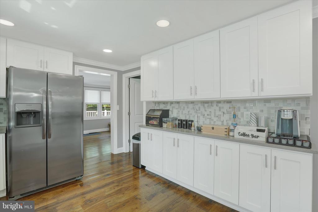 Morrisville, Pennsylvania, 19067, United States, 3 Bedrooms Bedrooms, ,2 BathroomsBathrooms,Residential,For Sale,1907404