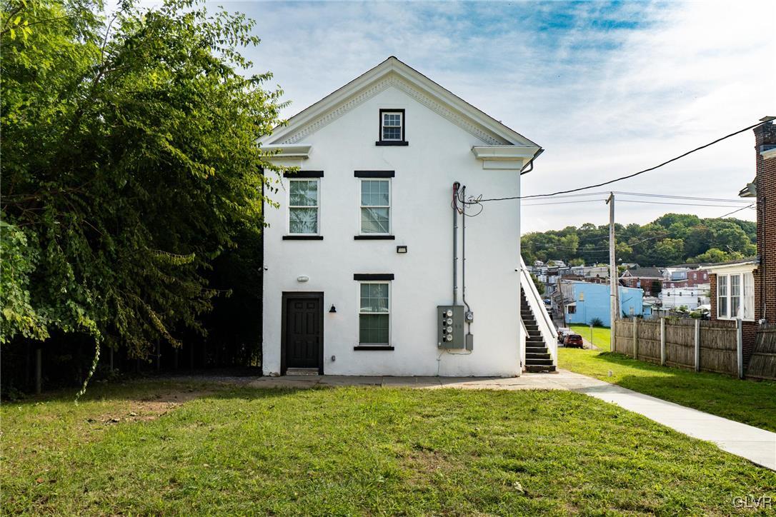 Allentown City, Pennsylvania, 18109, United States, 5 Bedrooms Bedrooms, ,5 BathroomsBathrooms,Residential,For Sale,1759200