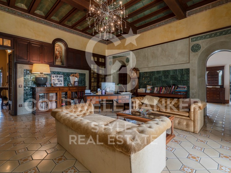 Barcelona, Torell?, Torell? Barcelona, Torell?, To, Torelló, Catalonia, ES, 13 Bedrooms Bedrooms, ,4 BathroomsBathrooms,Residential,For Sale,Barcelona, Torell?, Torell? Barcelona, Torell?, To,1448809