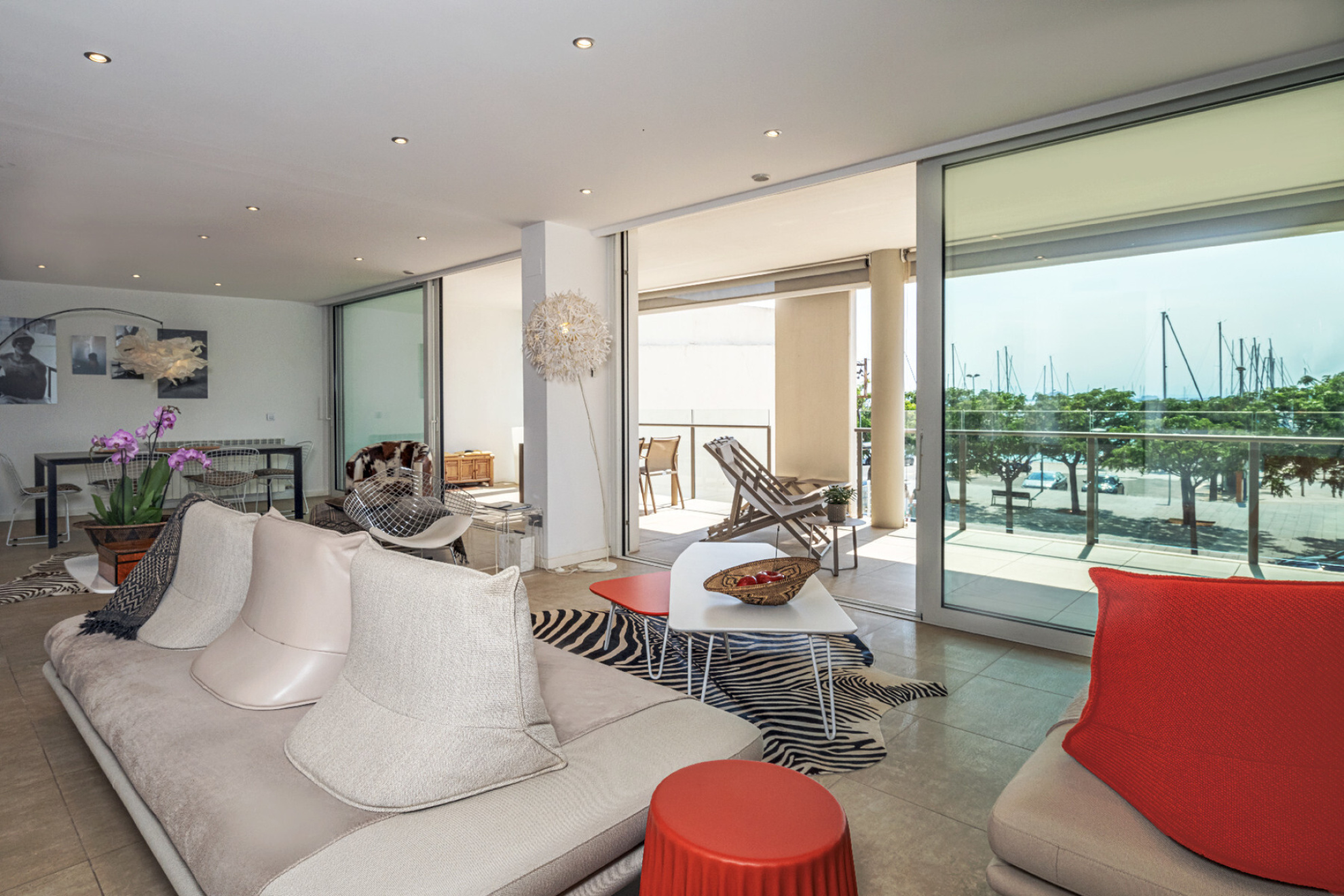  Luxury apartment on the seafront in front of the marina - Roses - 物件實景