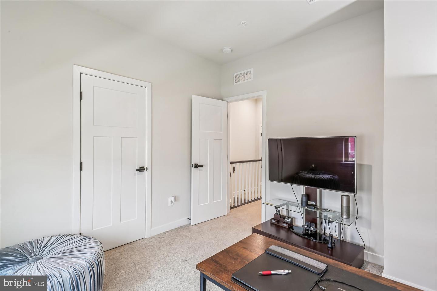 Frederick, Maryland, 21703, United States, 3 Bedrooms Bedrooms, ,3 BathroomsBathrooms,Residential,For Sale,1973217