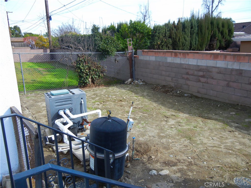Ontario, California, 91762, United States, 4 Bedrooms Bedrooms, ,1 BathroomBathrooms,Residential,For Sale,1936943