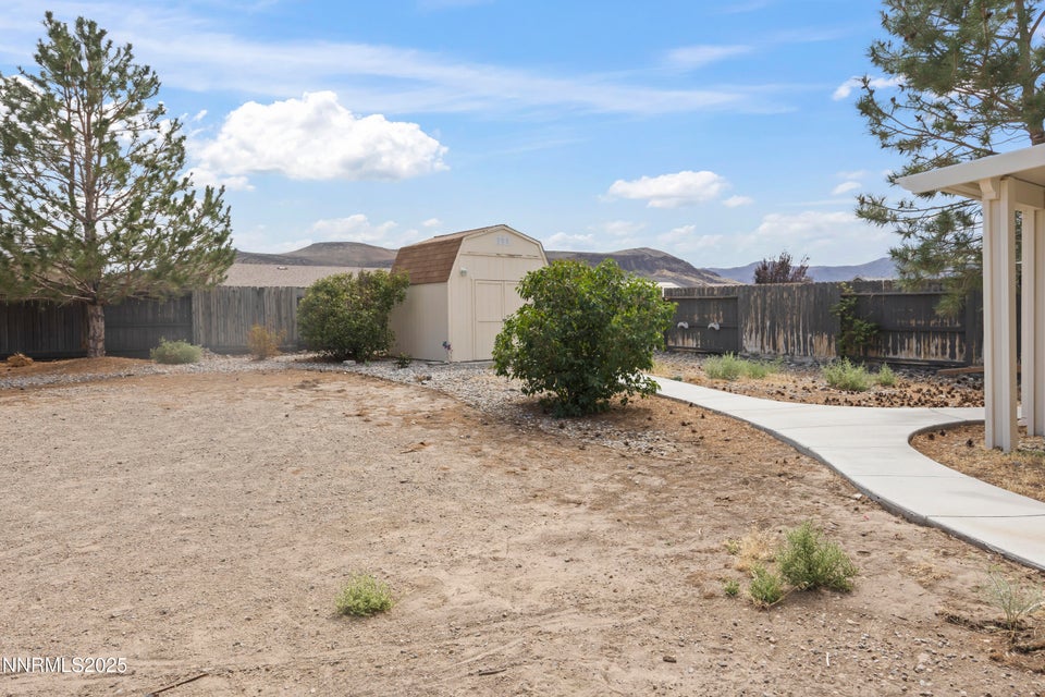 Dayton, Nevada, 89403, United States, 4 Bedrooms Bedrooms, ,3 BathroomsBathrooms,Residential,For Sale,1978349