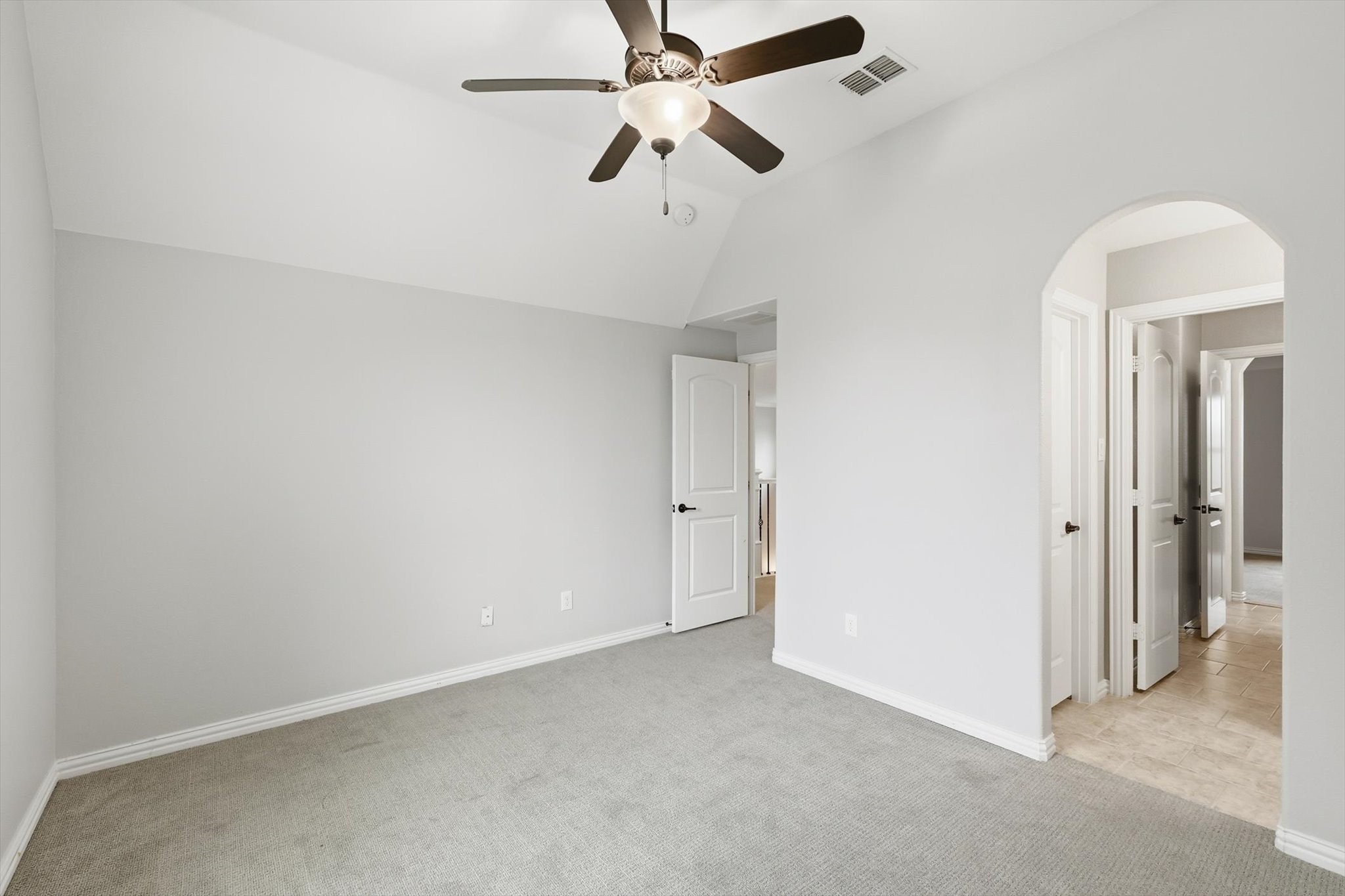 Trophy Club, Texas, 76262, United States, 4 Bedrooms Bedrooms, ,4 BathroomsBathrooms,Residential,For Sale,2002988