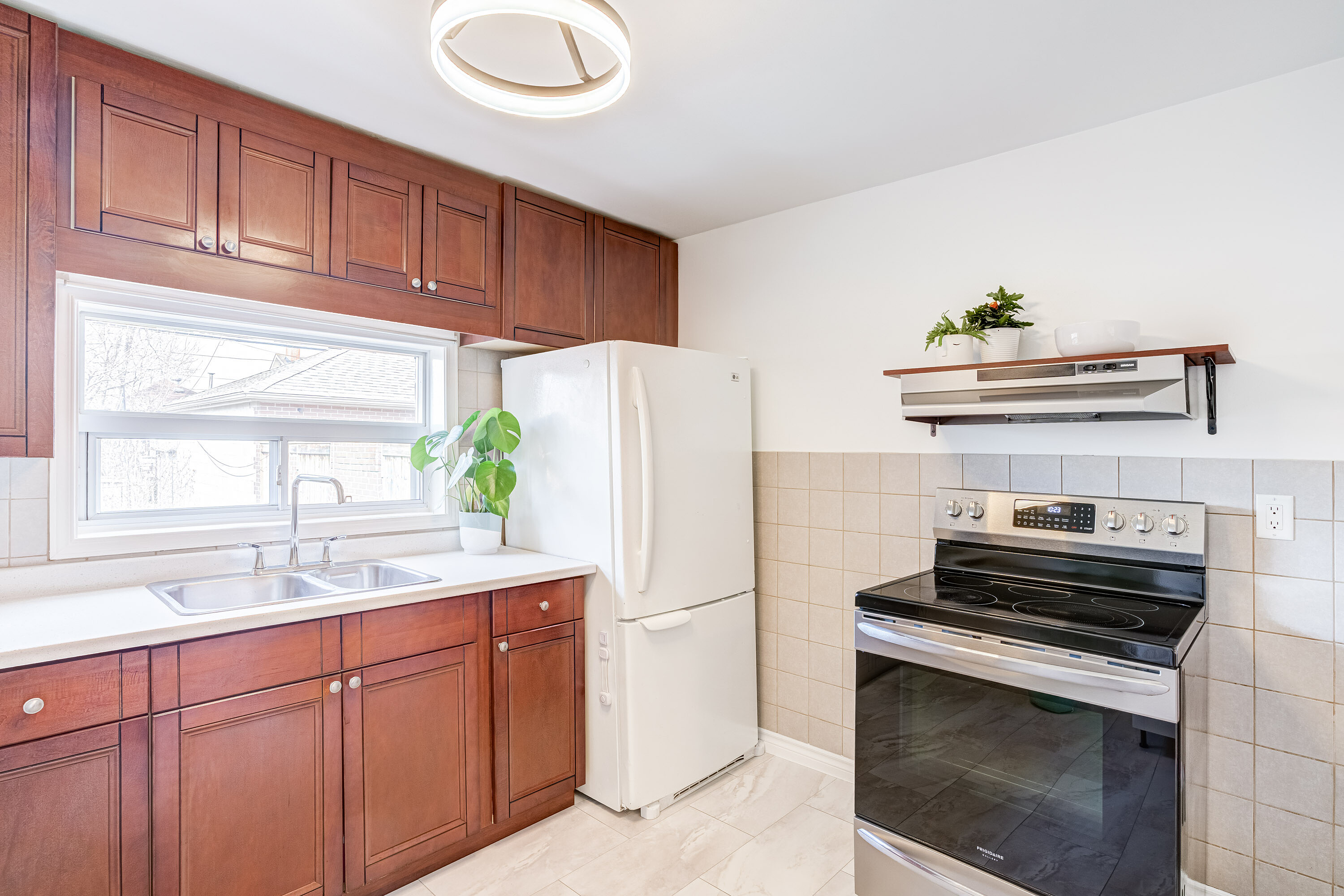  Detached Home - 物件實景