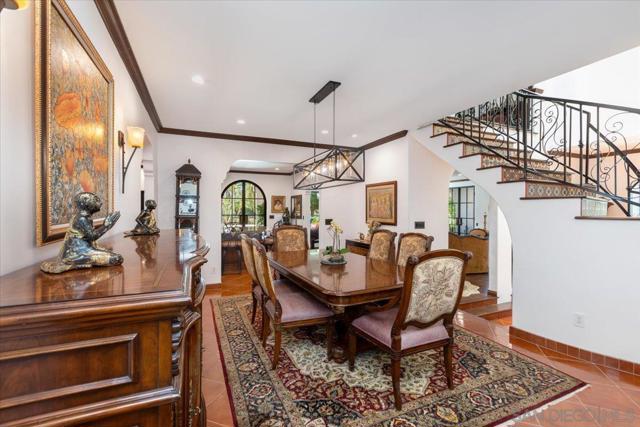 El Cajon, California, 92019, United States, 3 Bedrooms Bedrooms, ,4 BathroomsBathrooms,Residential,For Sale,1872864