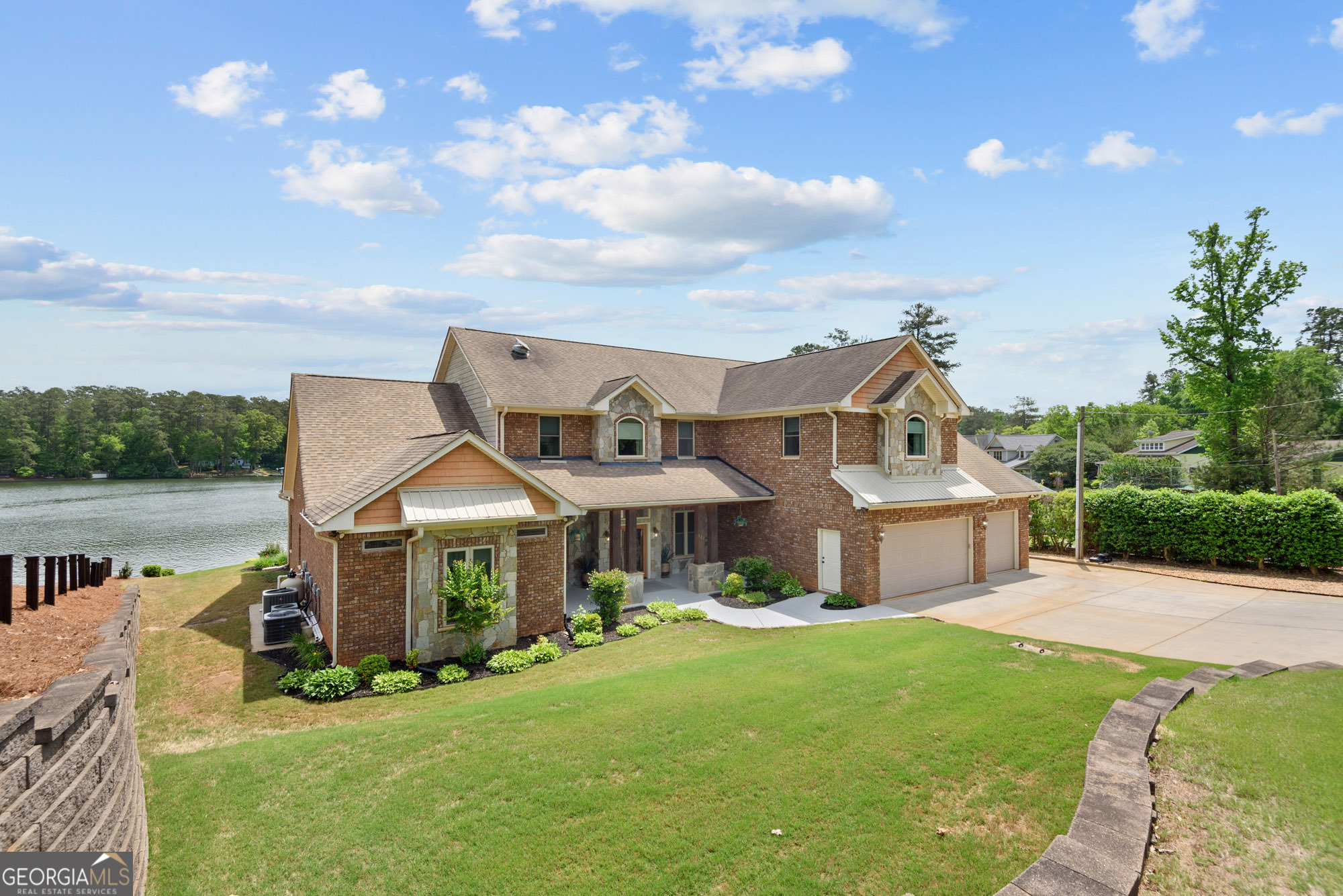 Jackson, Georgia, 30233, United States, 4 Bedrooms Bedrooms, ,4 BathroomsBathrooms,Residential,For Sale,2028016