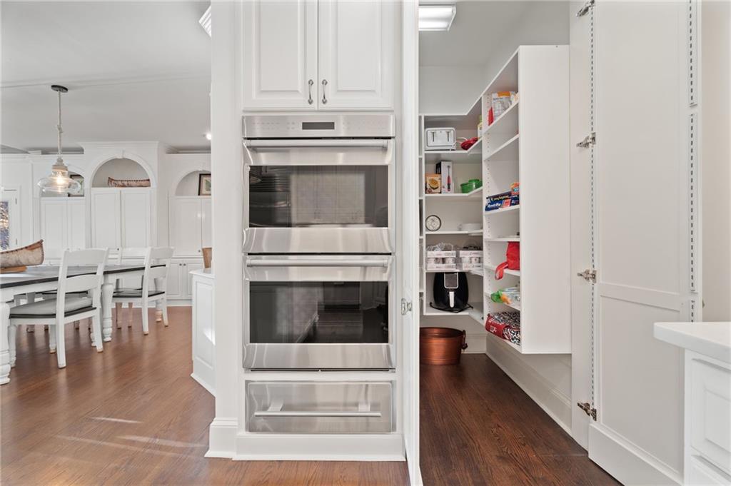 Big Canoe, Georgia, 30143, United States, 5 Bedrooms Bedrooms, ,6 BathroomsBathrooms,Residential,For Sale,1996415