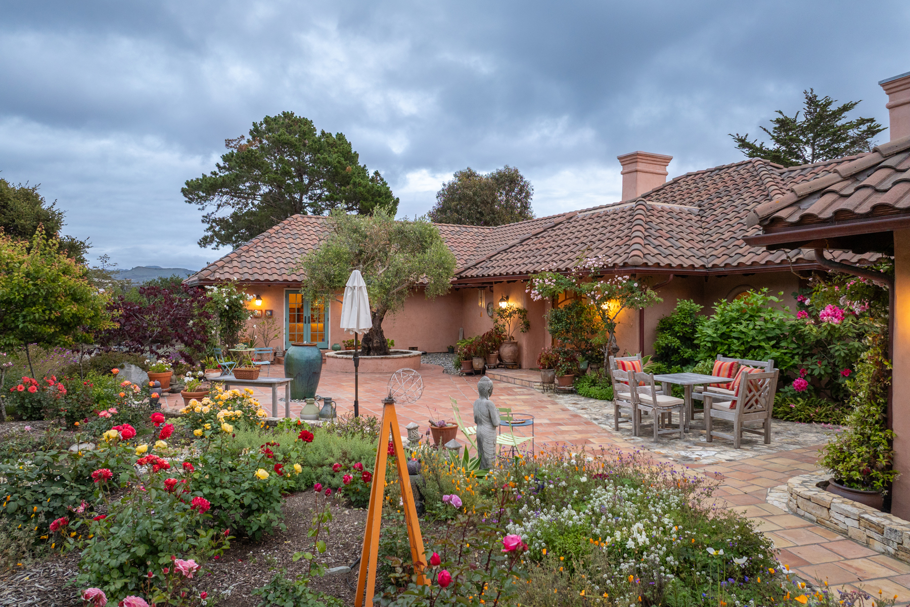 25987 Rio Vista Drive, Carmel - 物件實景