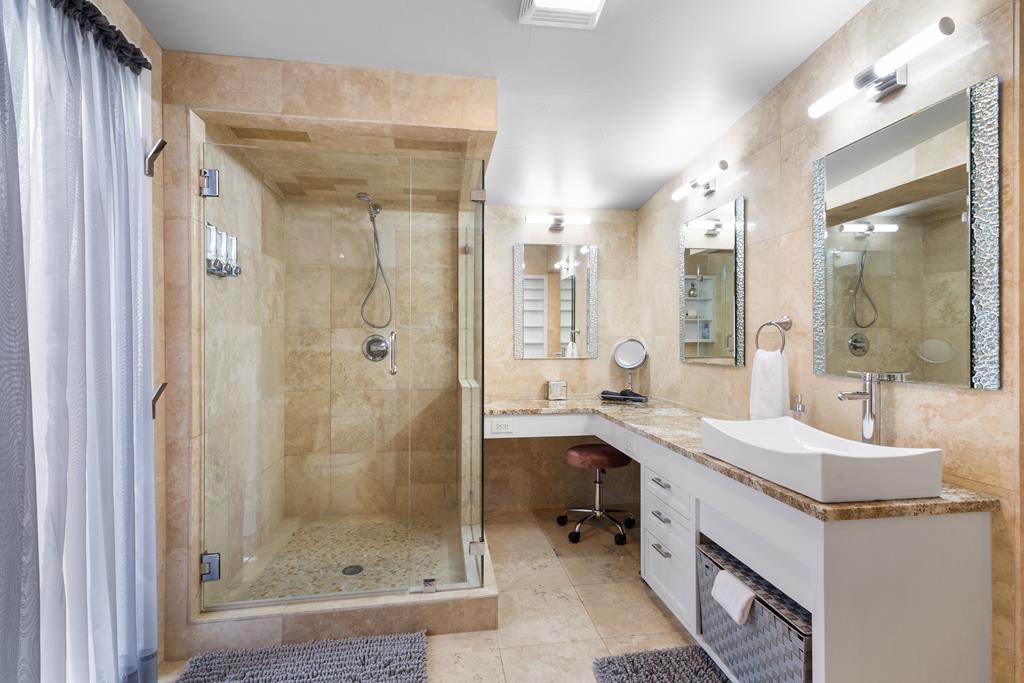 Fredericksburg, Texas, 78624, United States, 3 Bedrooms Bedrooms, ,2 BathroomsBathrooms,Residential,For Sale,2049407