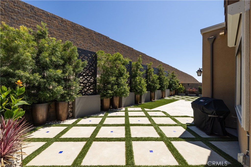 Lake Forest, California, 92679, United States, 5 Bedrooms Bedrooms, ,5 BathroomsBathrooms,Residential,For Sale,2000846