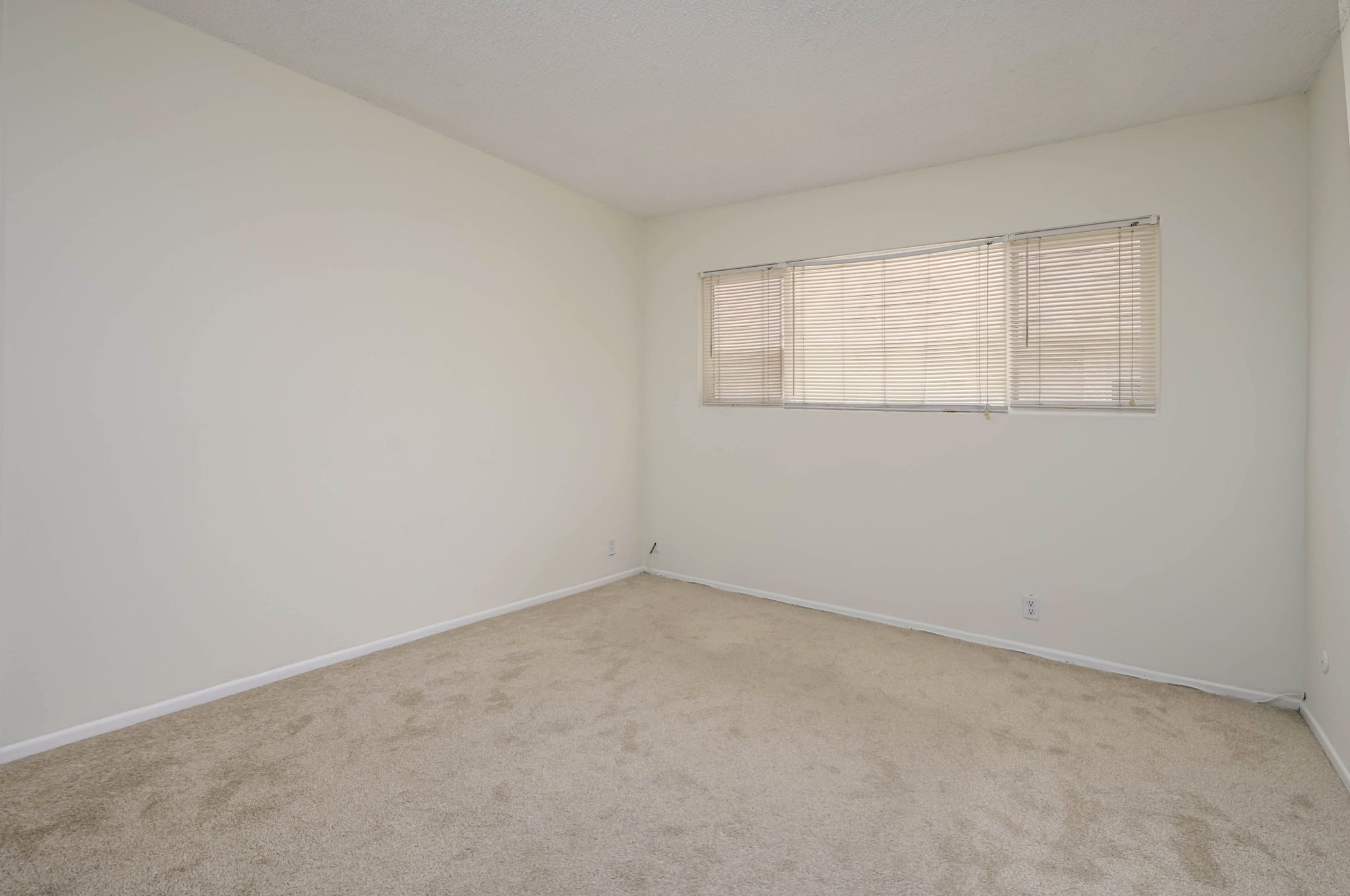 Culver City, California, 90232, United States, 2 Bedrooms Bedrooms, ,2 BathroomsBathrooms,Residential,For Sale,1921770