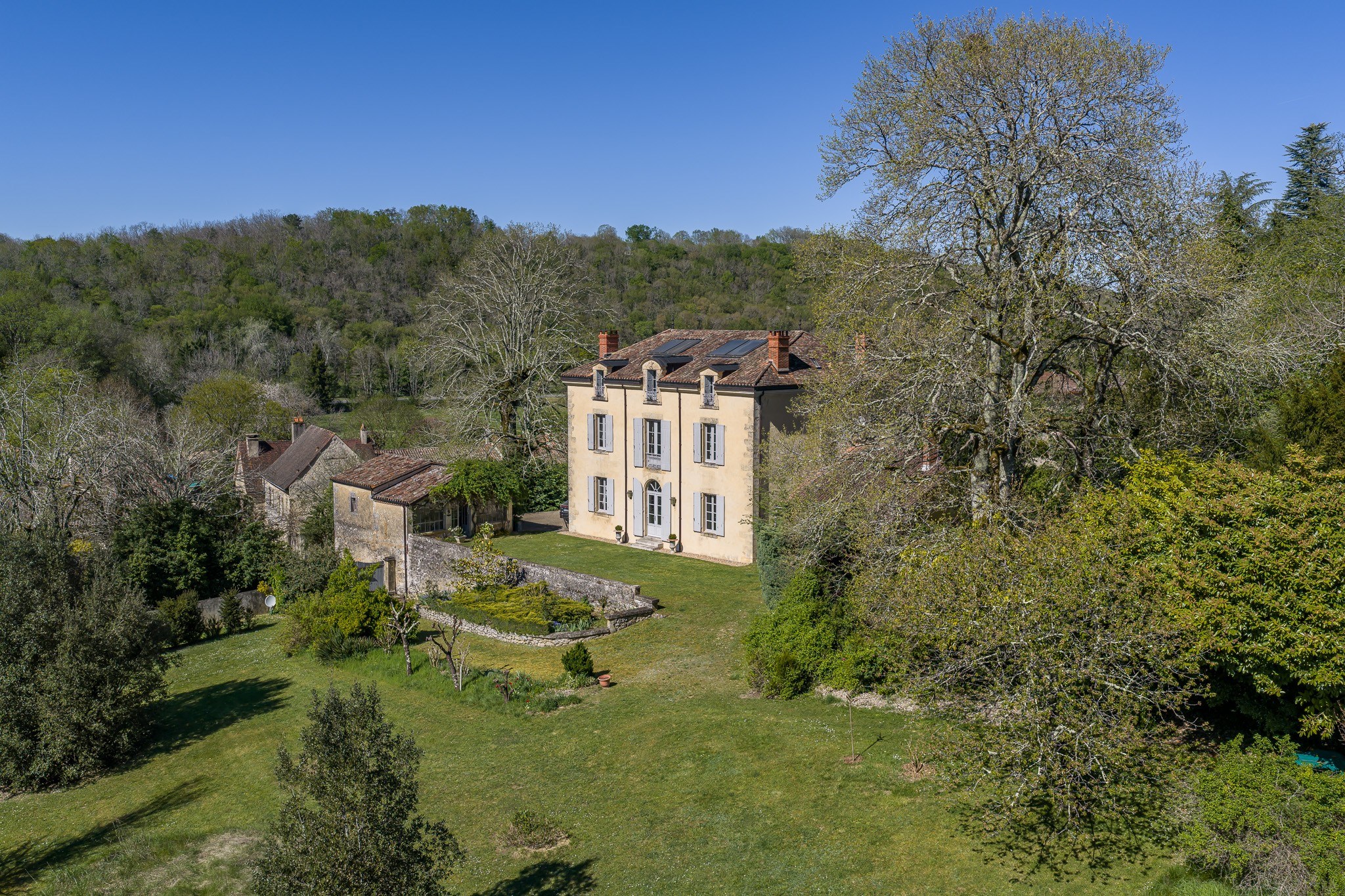  A magnificent 19th-century manor house near Bergerac - 物件實景