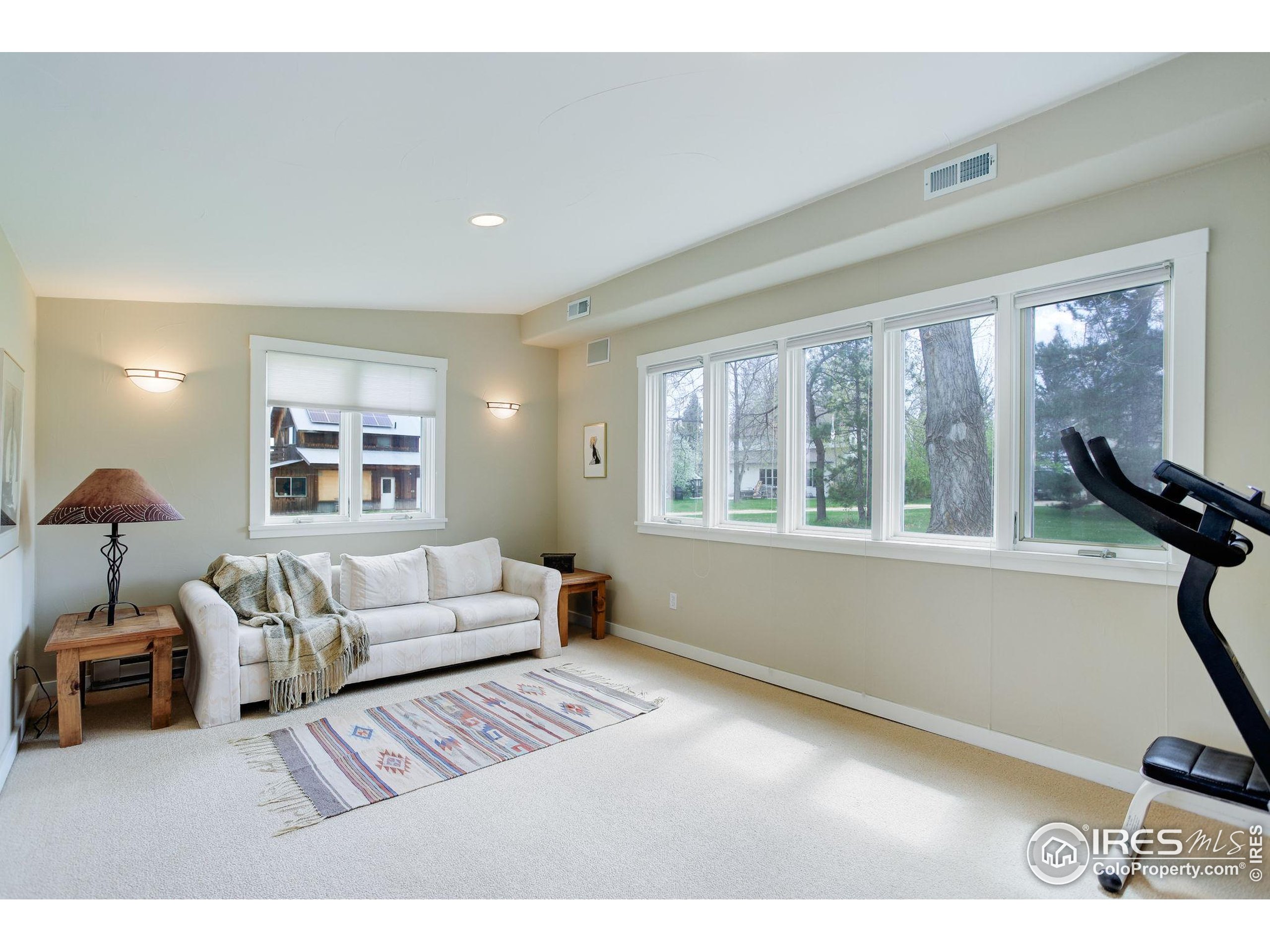 Boulder, Colorado, 80301, United States, 3 Bedrooms Bedrooms, ,1 BathroomBathrooms,Residential,For Sale,1925379