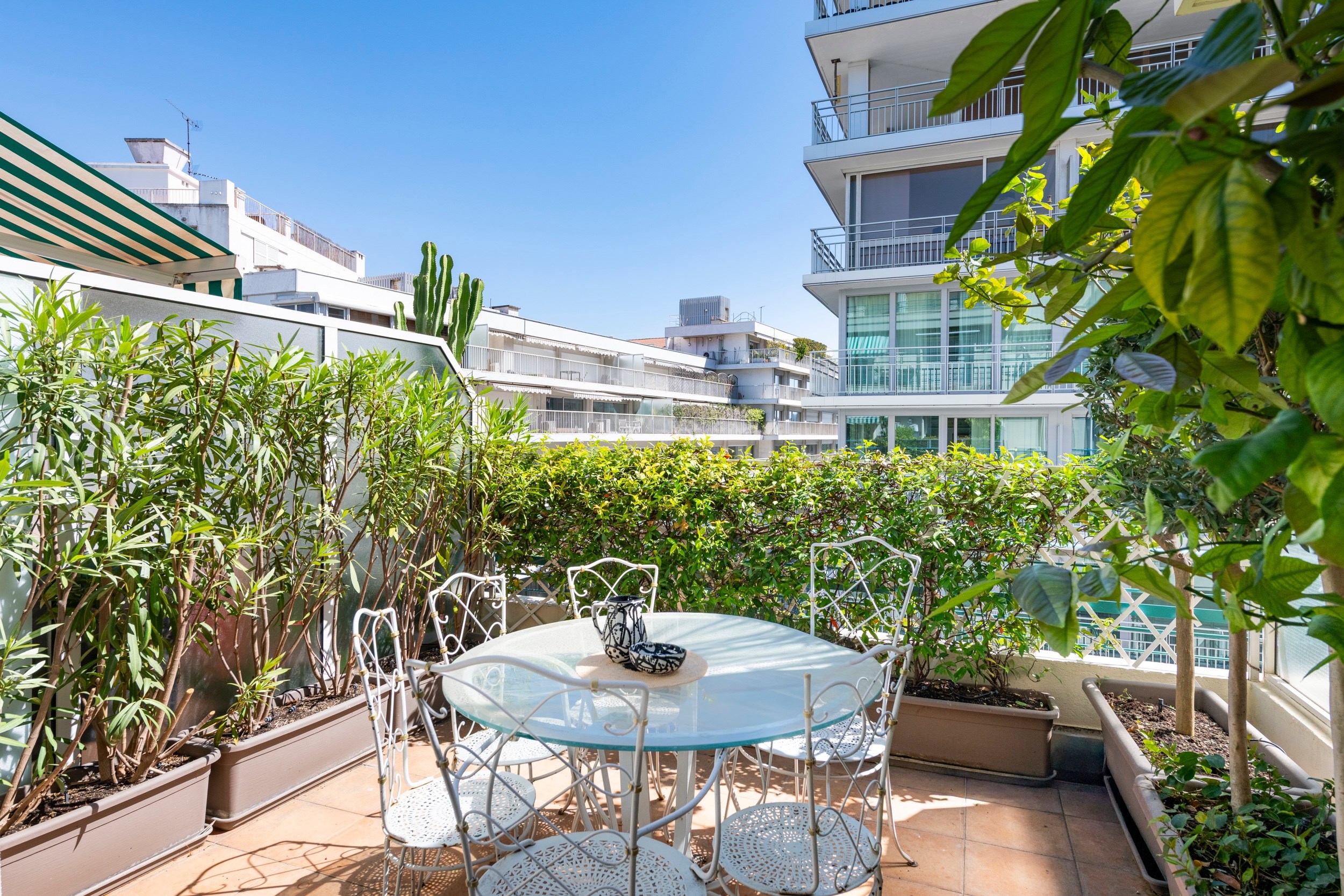  Nice city centre 2 bedroom apartment with terrace near Promenade des Anglais Fr… - 物件實景