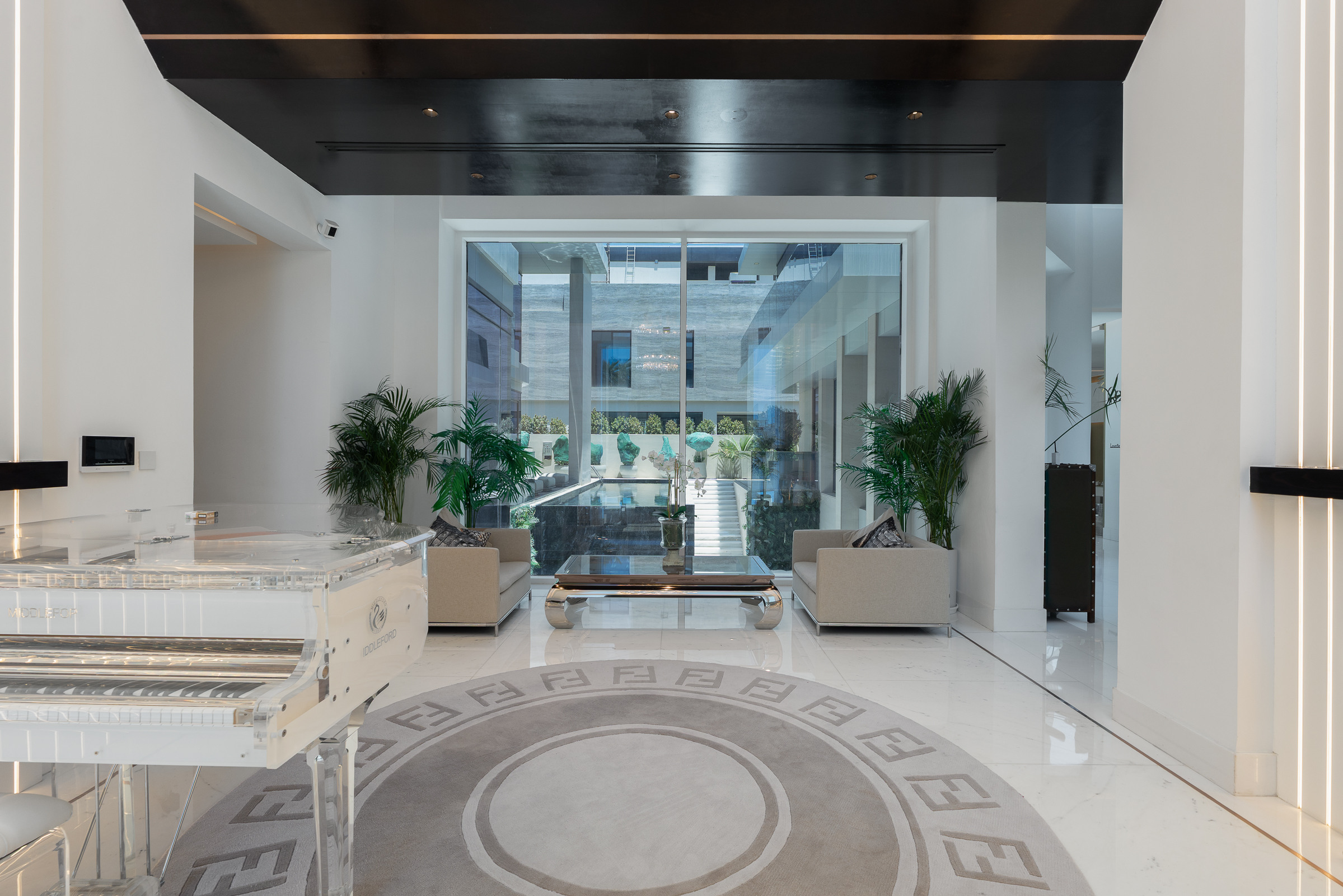  Breathtaking Custom-Built Mansion in Jumeirah - 物件實景