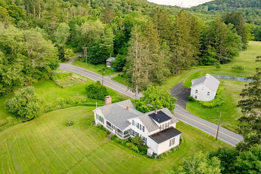 North Branch, New York, 12766, United States, 4 Bedrooms Bedrooms, ,3 BathroomsBathrooms,Residential,For Sale,1977100