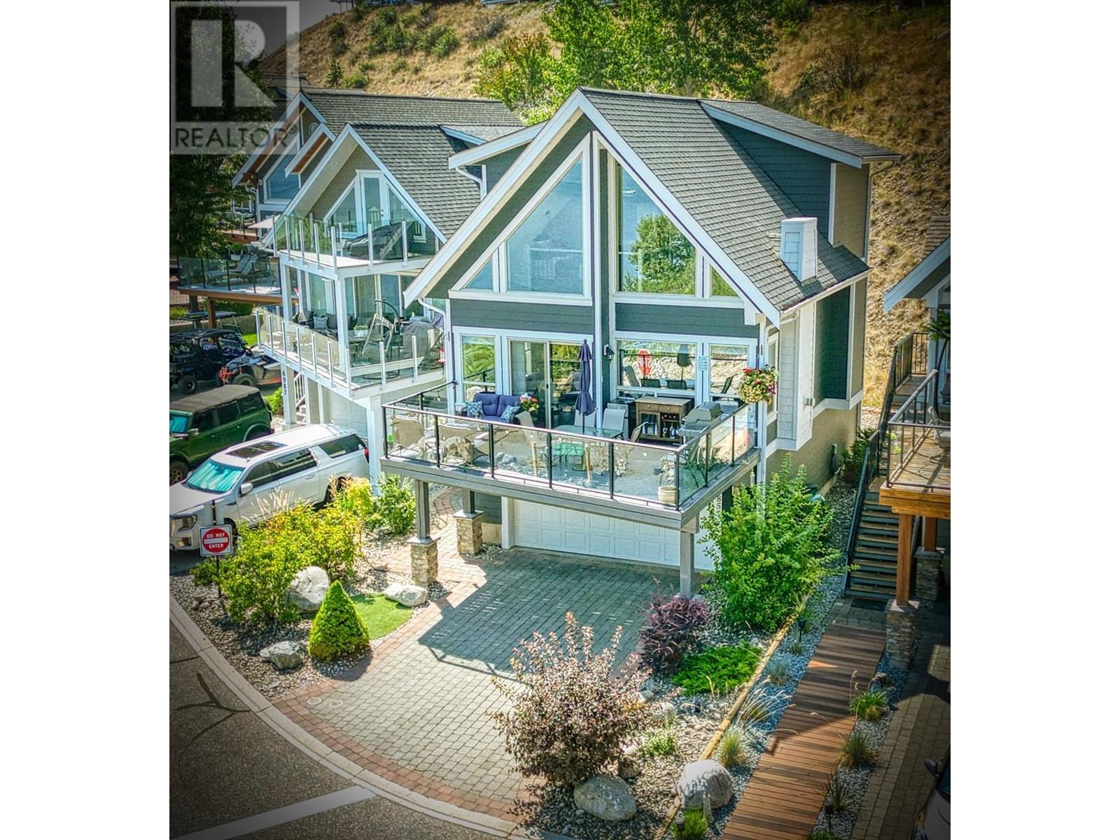 KELOWNA, British Columbia, V1Z 3R8, CA, 3 Bedrooms Bedrooms, ,2 BathroomsBathrooms,Residential,For Sale,1951529